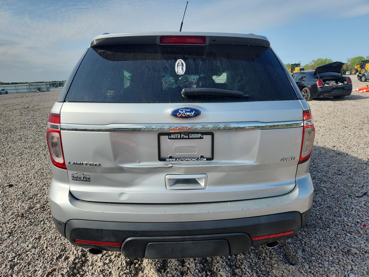 2014 Ford Explorer Limited Silver vin: 1FM5K8F81EGA04824