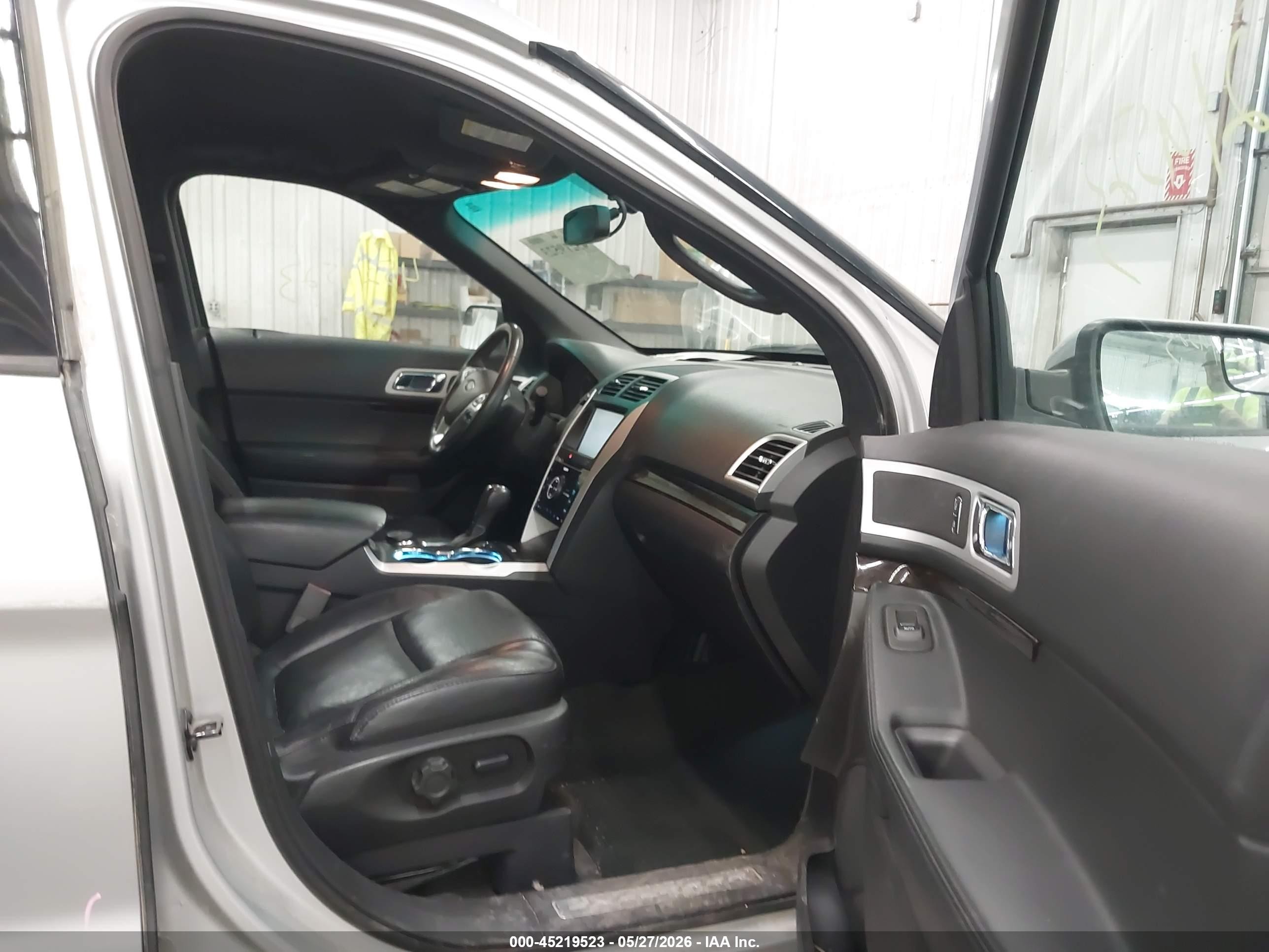 2014 Ford Explorer Limited Gray vin: 1FM5K8F81EGC49073
