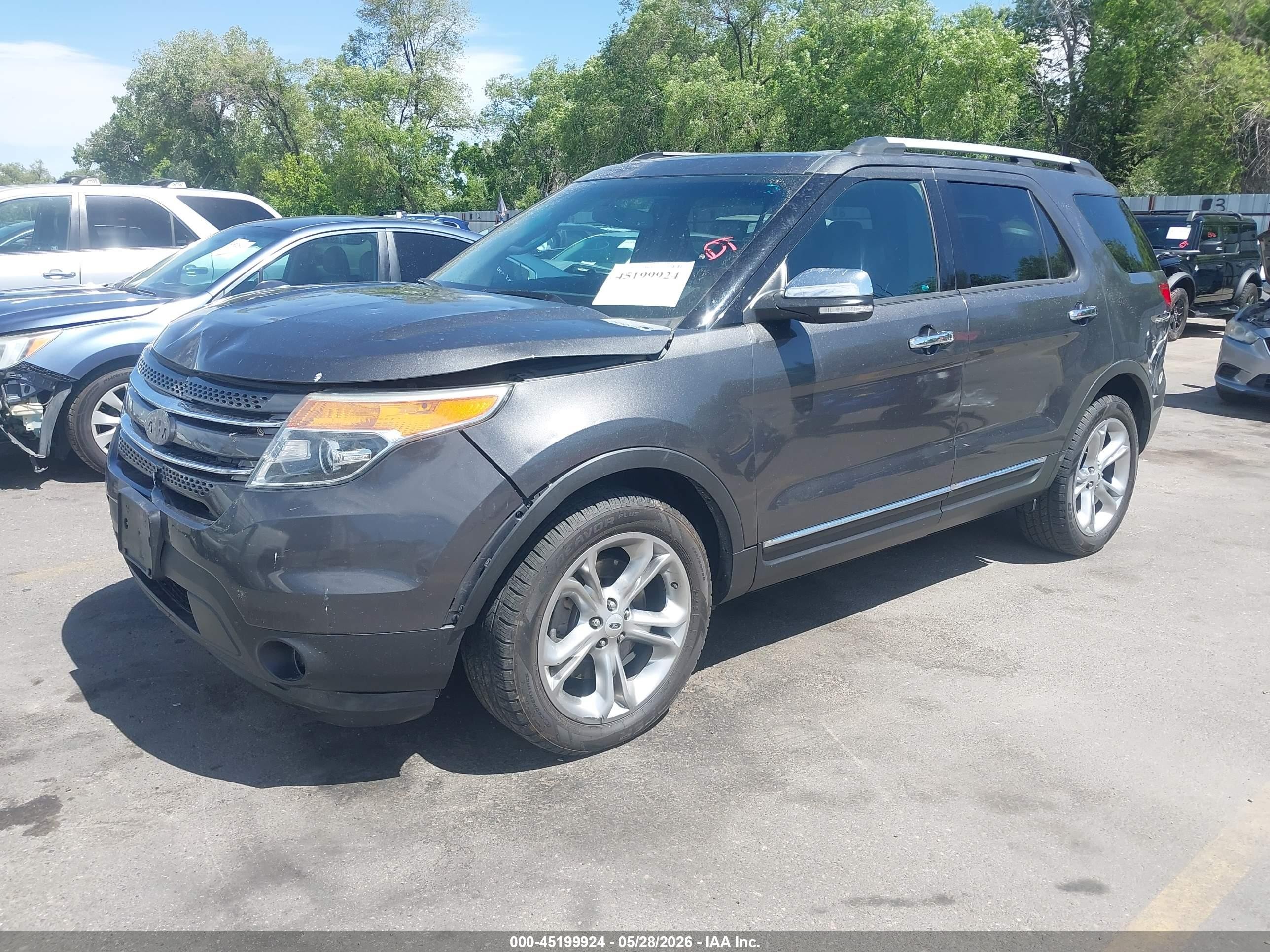 2015 Ford Explorer Limited Серый vin: 1FM5K8F81FGA15372