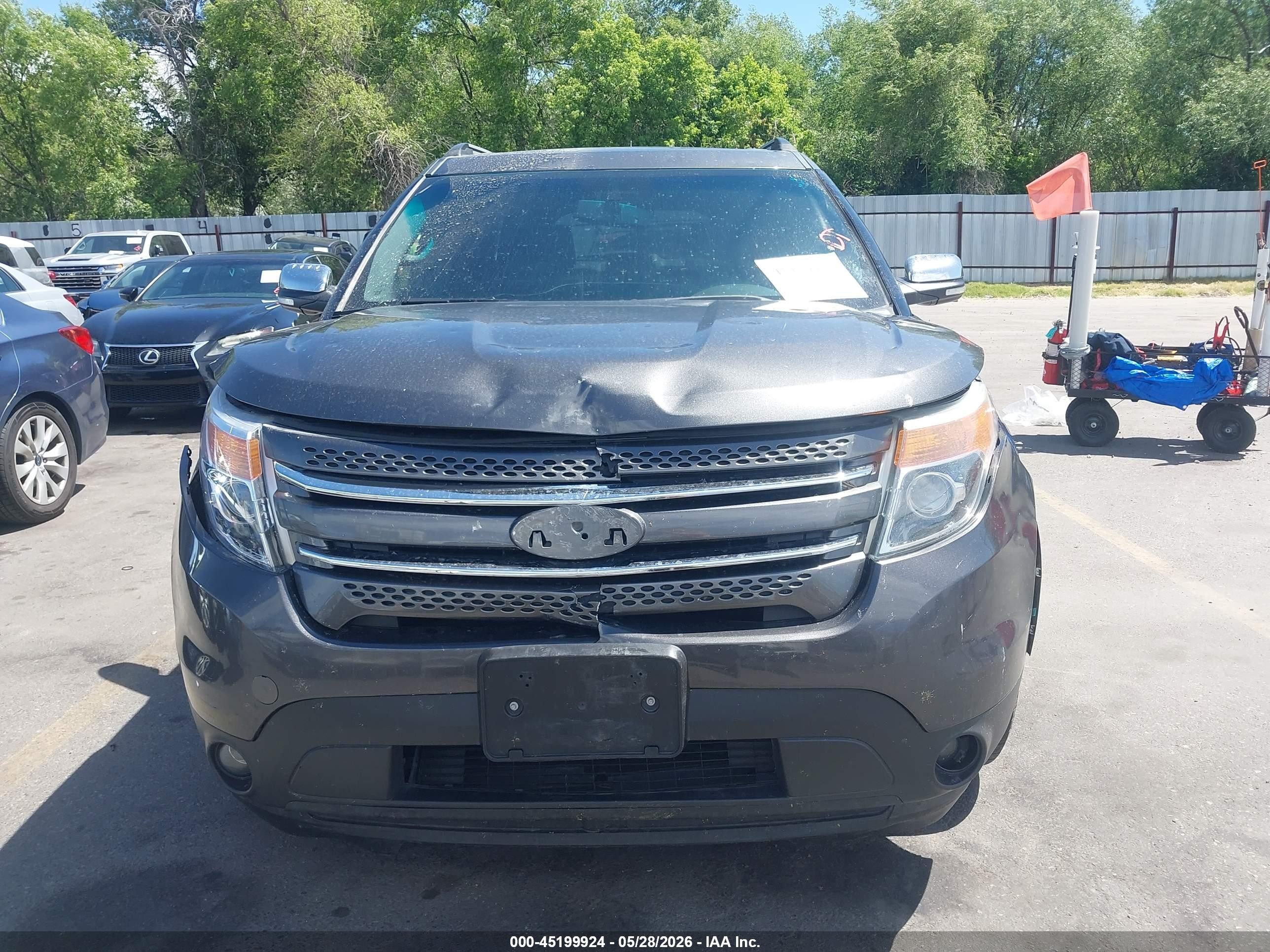 2015 Ford Explorer Limited Серый vin: 1FM5K8F81FGA15372