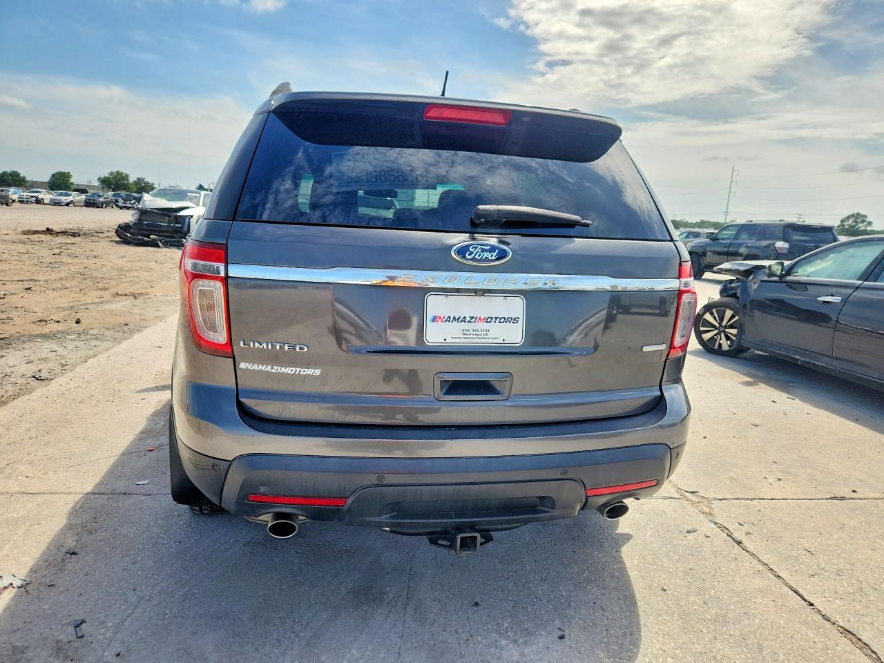 2015 Ford Explorer Limited Черный vin: 1FM5K8F81FGA51241