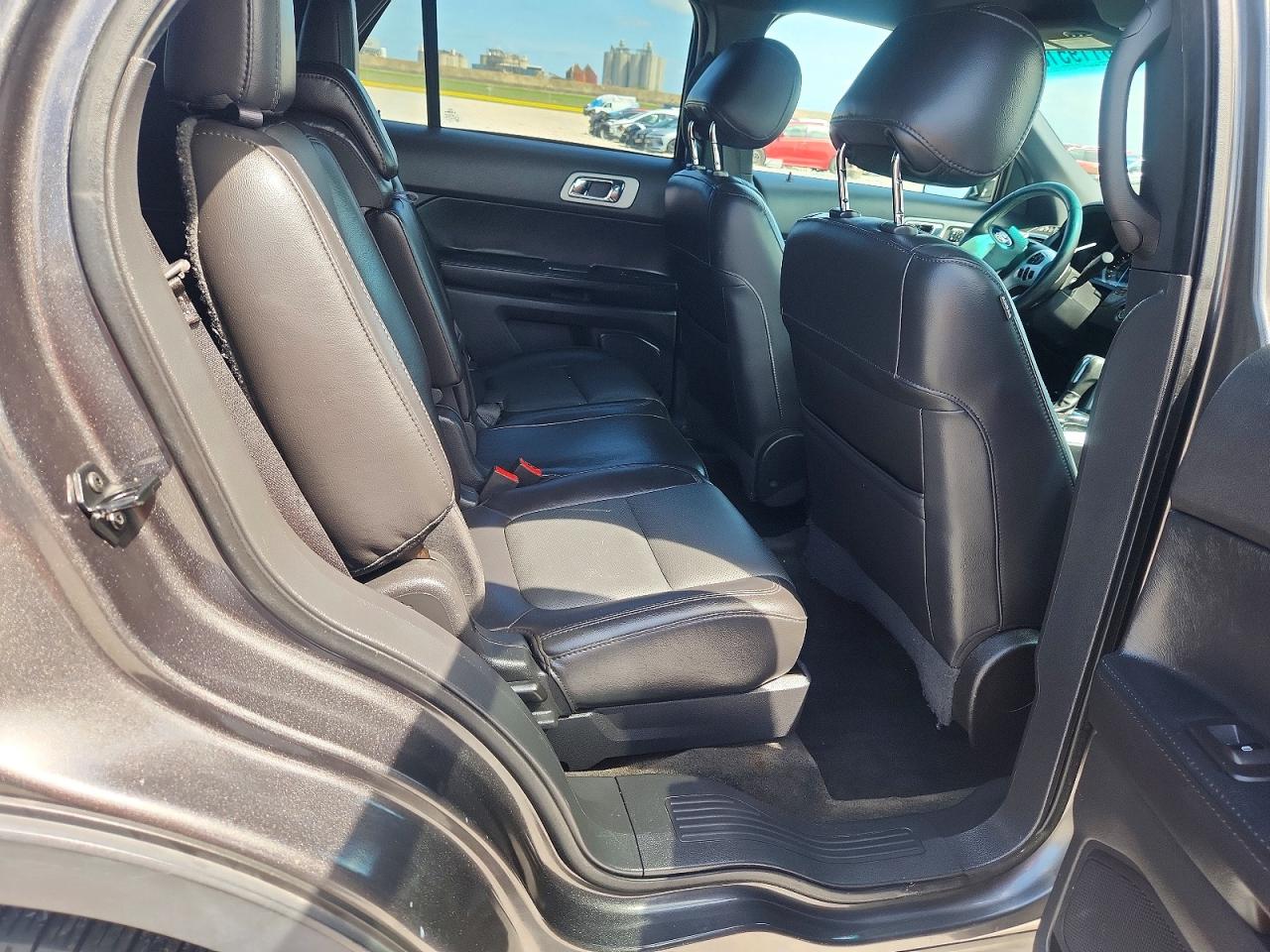 2015 Ford Explorer Limited Черный vin: 1FM5K8F81FGA51241