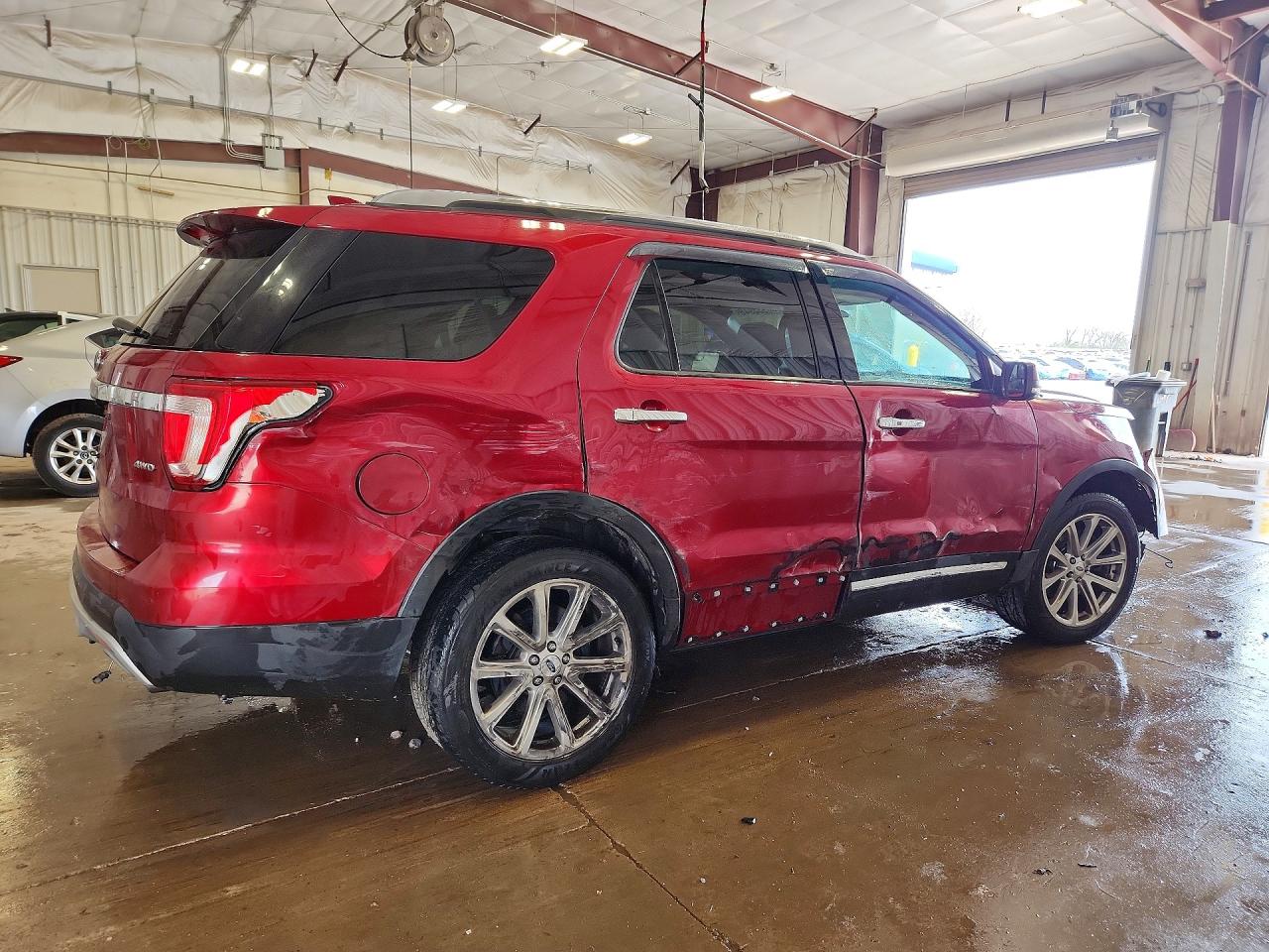 2017 Ford Explorer Limited Красный vin: 1FM5K8F81HGC68260