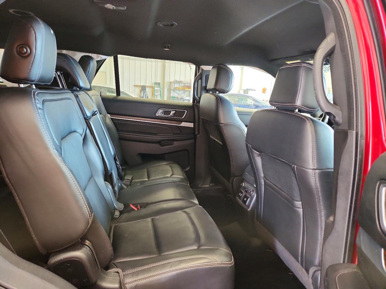 2017 Ford Explorer Limited Красный vin: 1FM5K8F81HGC68260