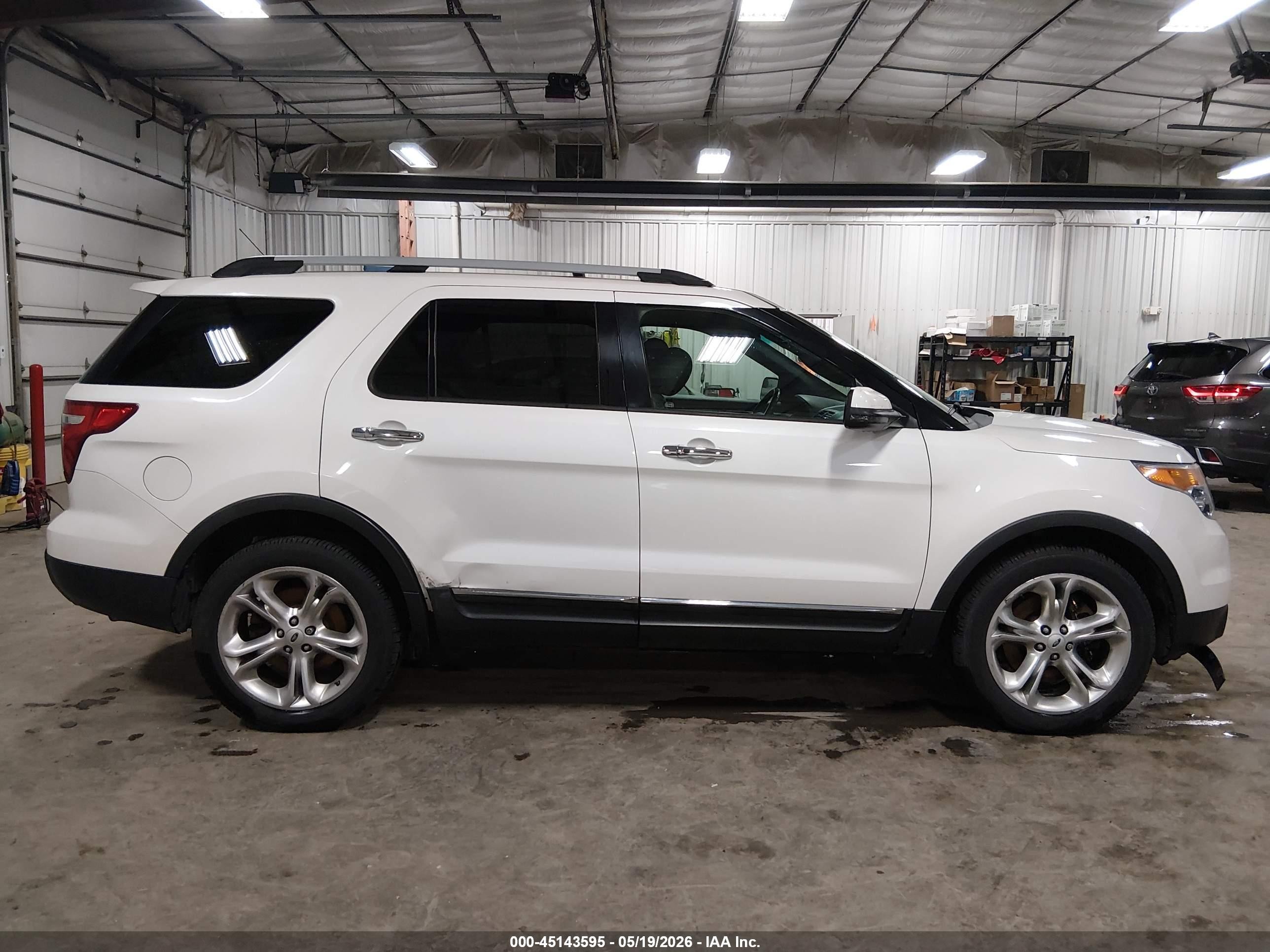 2014 Ford Explorer Limited White vin: 1FM5K8F82EGC15806