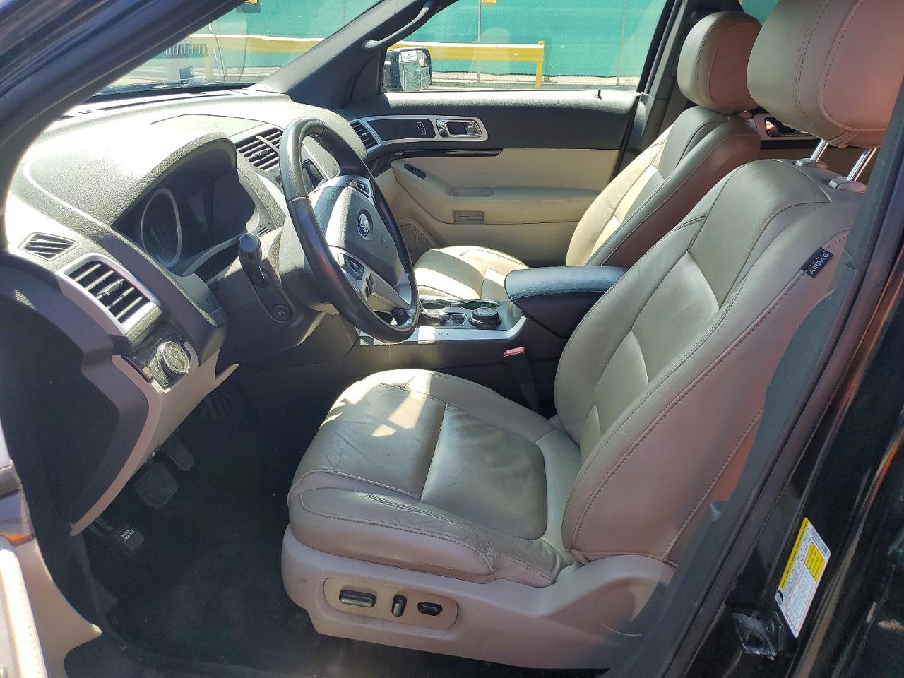 2015 Ford Explorer Limited Черный vin: 1FM5K8F82FGA04607