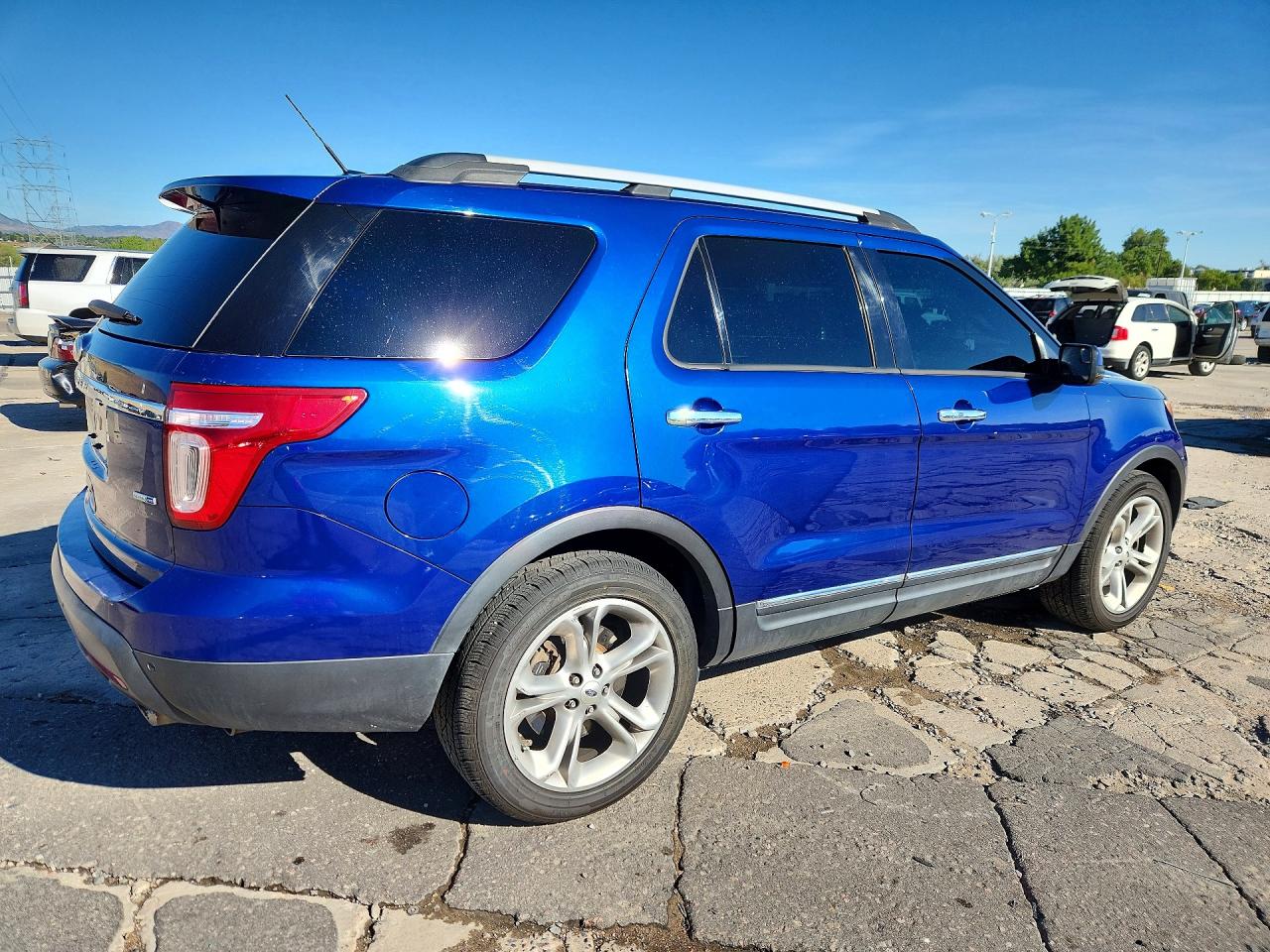 2015 Ford Explorer Limited Blue vin: 1FM5K8F82FGC26015
