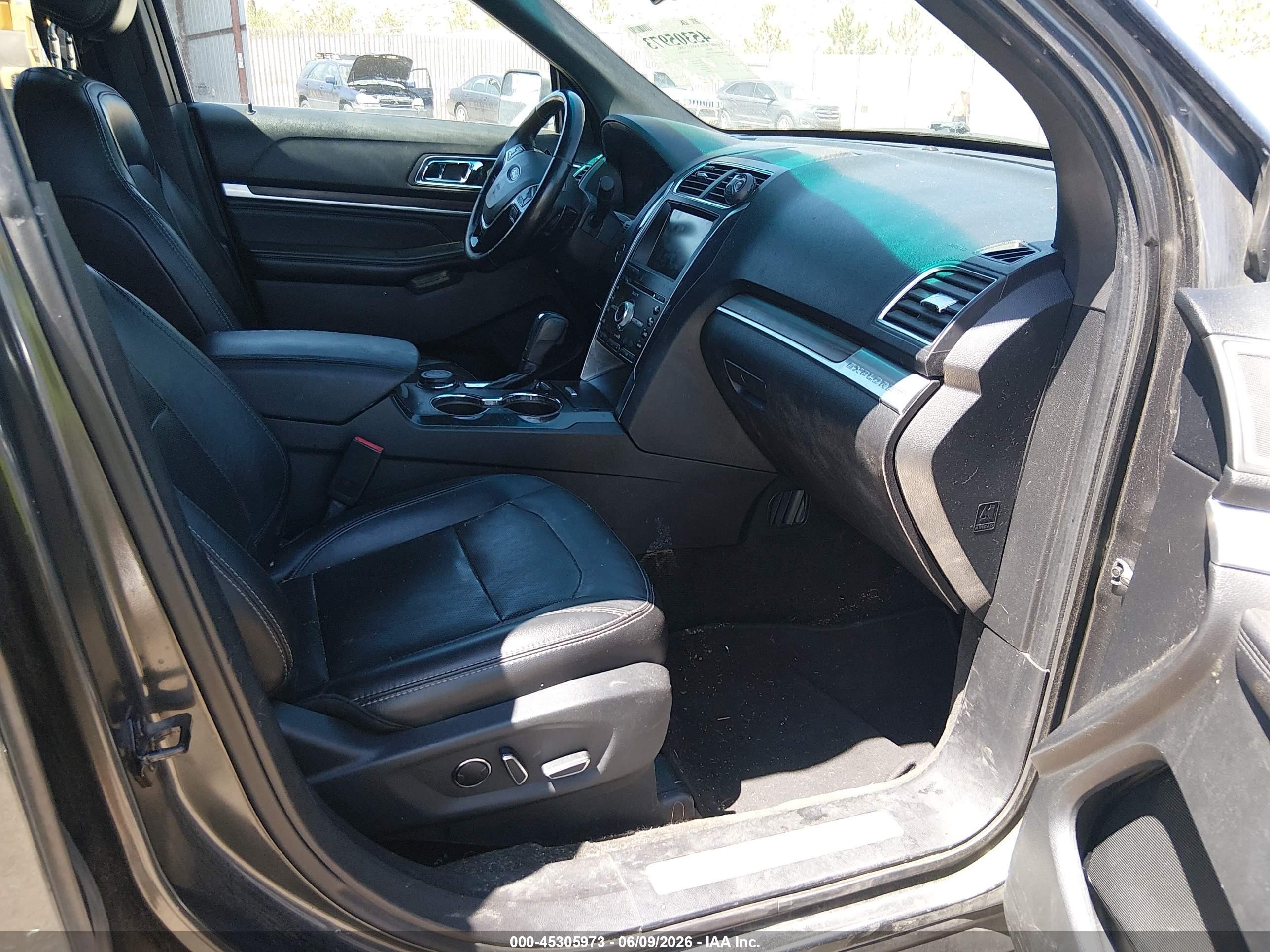 2016 Ford Explorer Limited Black vin: 1FM5K8F82GGC49831