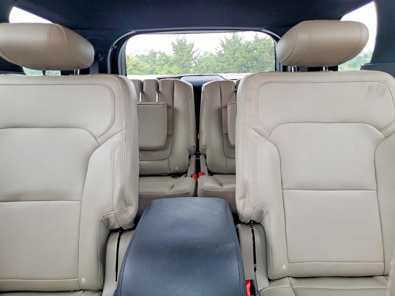2018 Ford Explorer Limited Maroon vin: 1FM5K8F82JGC38576