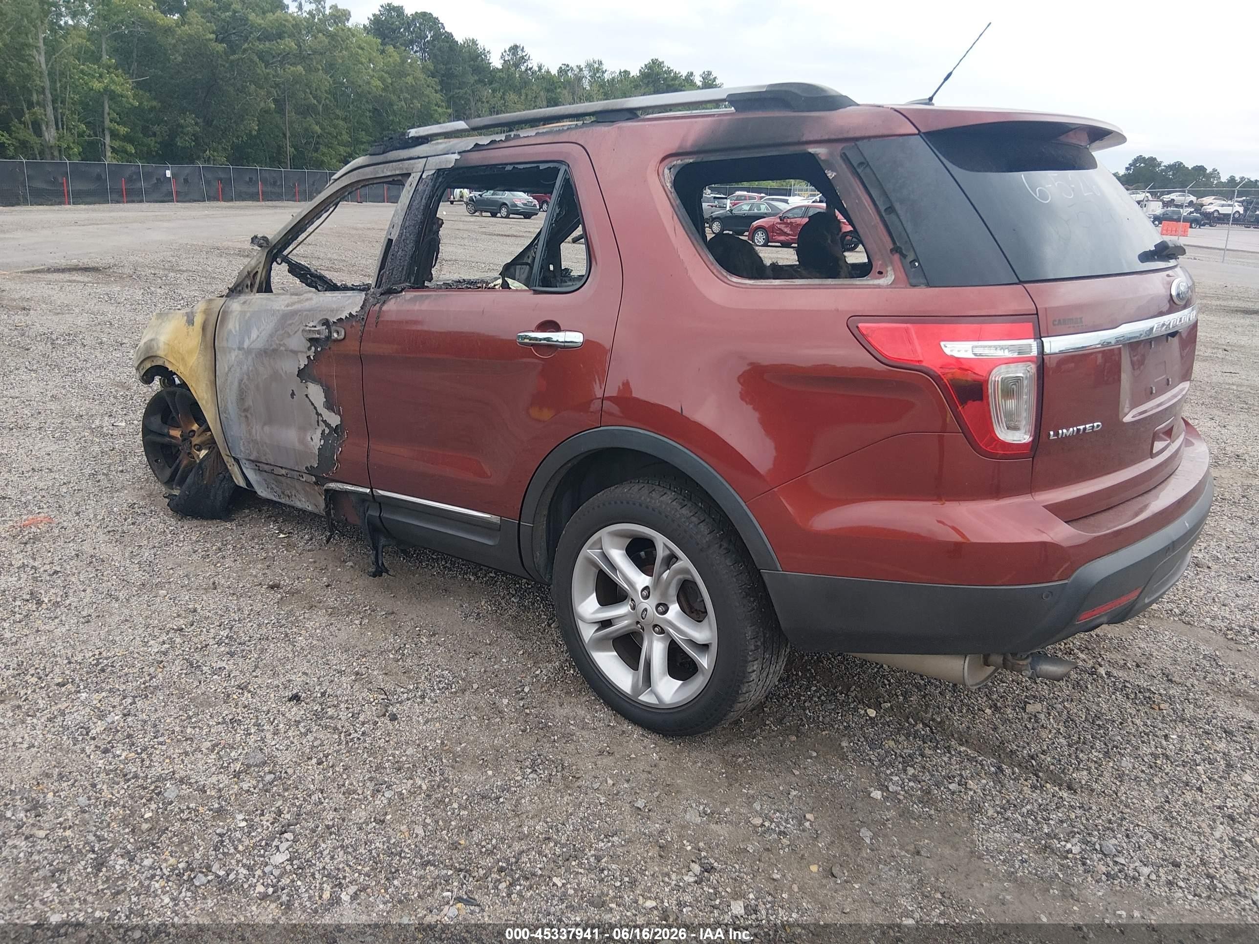2014 Ford Explorer Limited Red vin: 1FM5K8F83EGA86202