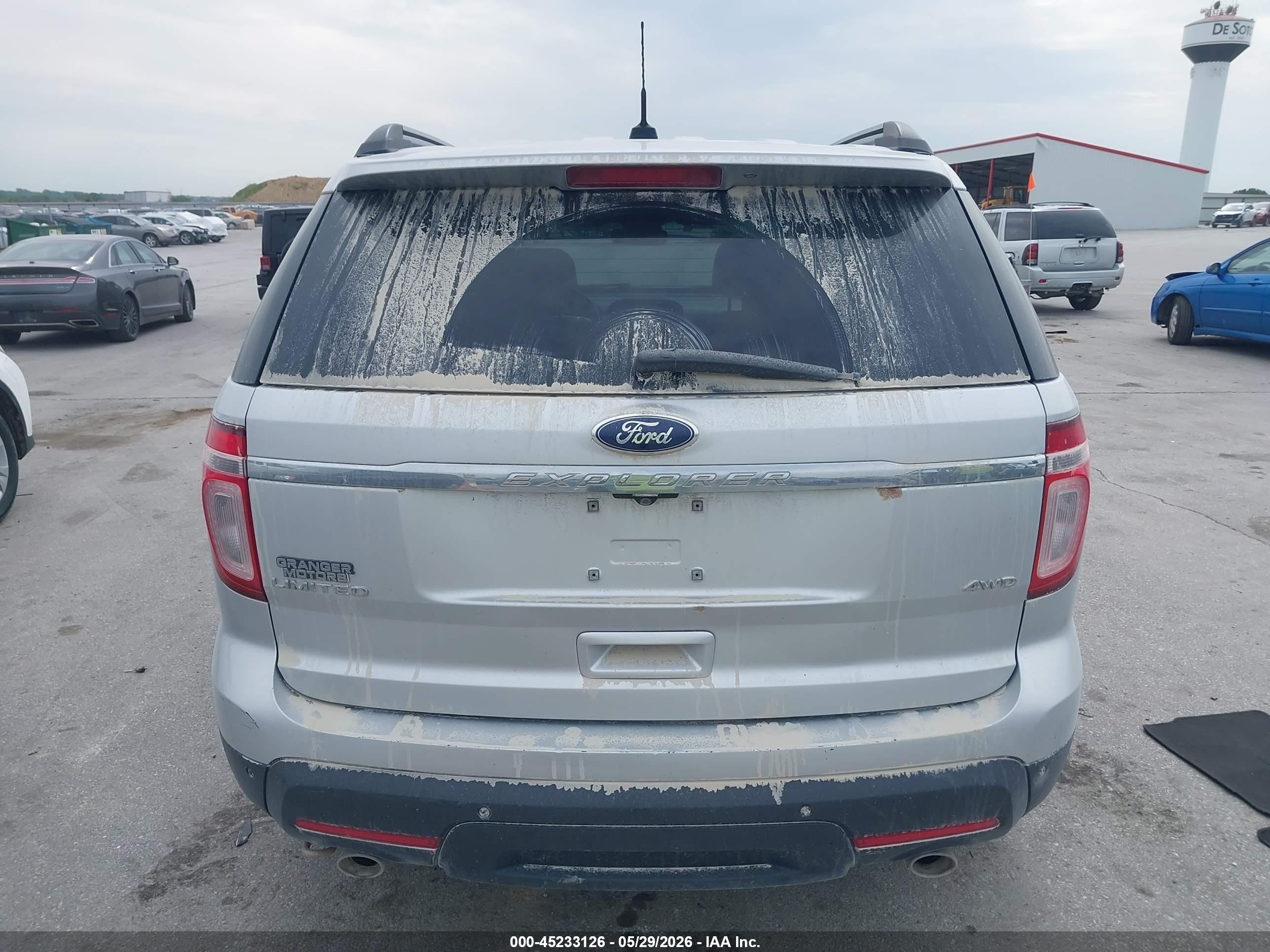 2014 Ford Explorer Limited Серебряный vin: 1FM5K8F83EGB55213