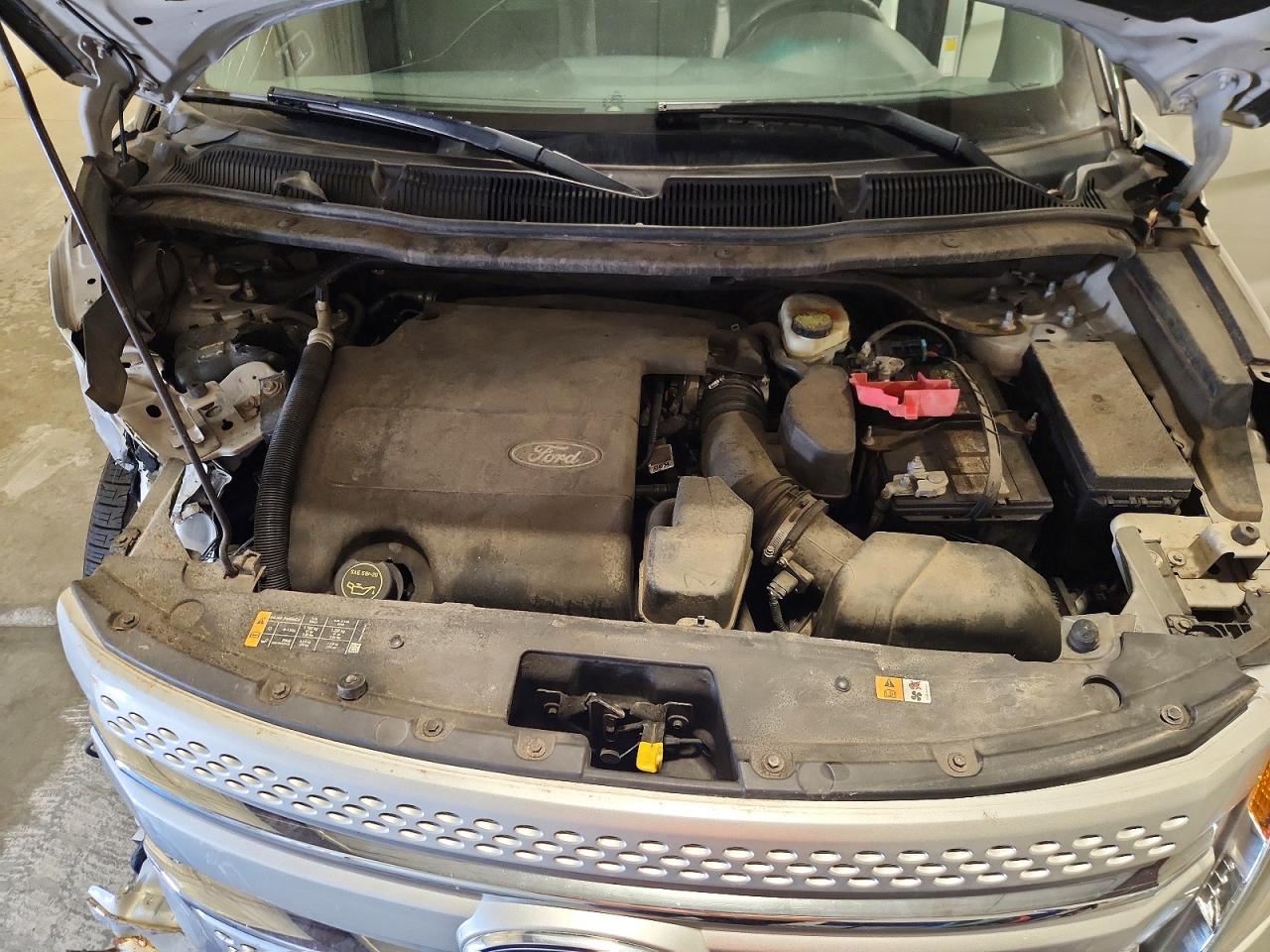2014 Ford Explorer Limited Серебряный vin: 1FM5K8F83EGC24868