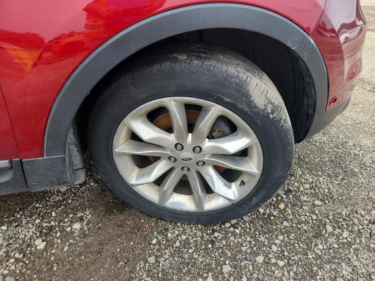 2015 Ford Explorer Limited Red vin: 1FM5K8F83FGA40452 Damage: Right Front Wheel, Curb Rash, > 12 Inches