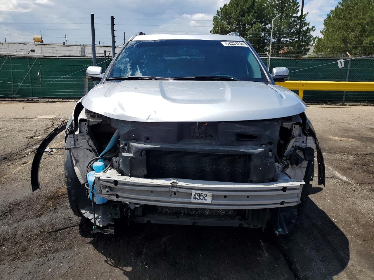 2013 Ford Explorer Limited Silver vin: 1FM5K8F84DGA64224