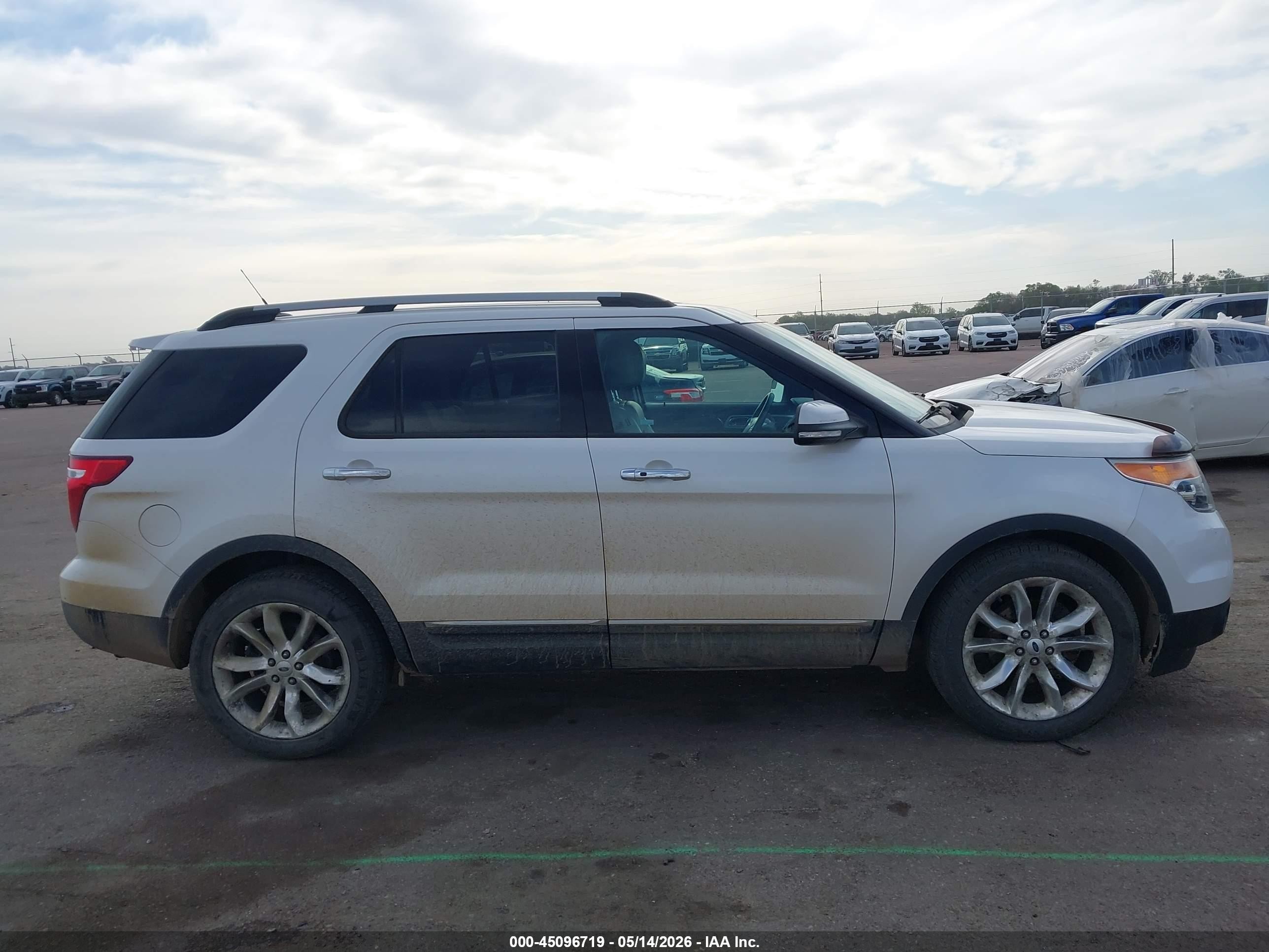 2013 Ford Explorer Limited White vin: 1FM5K8F84DGB14975