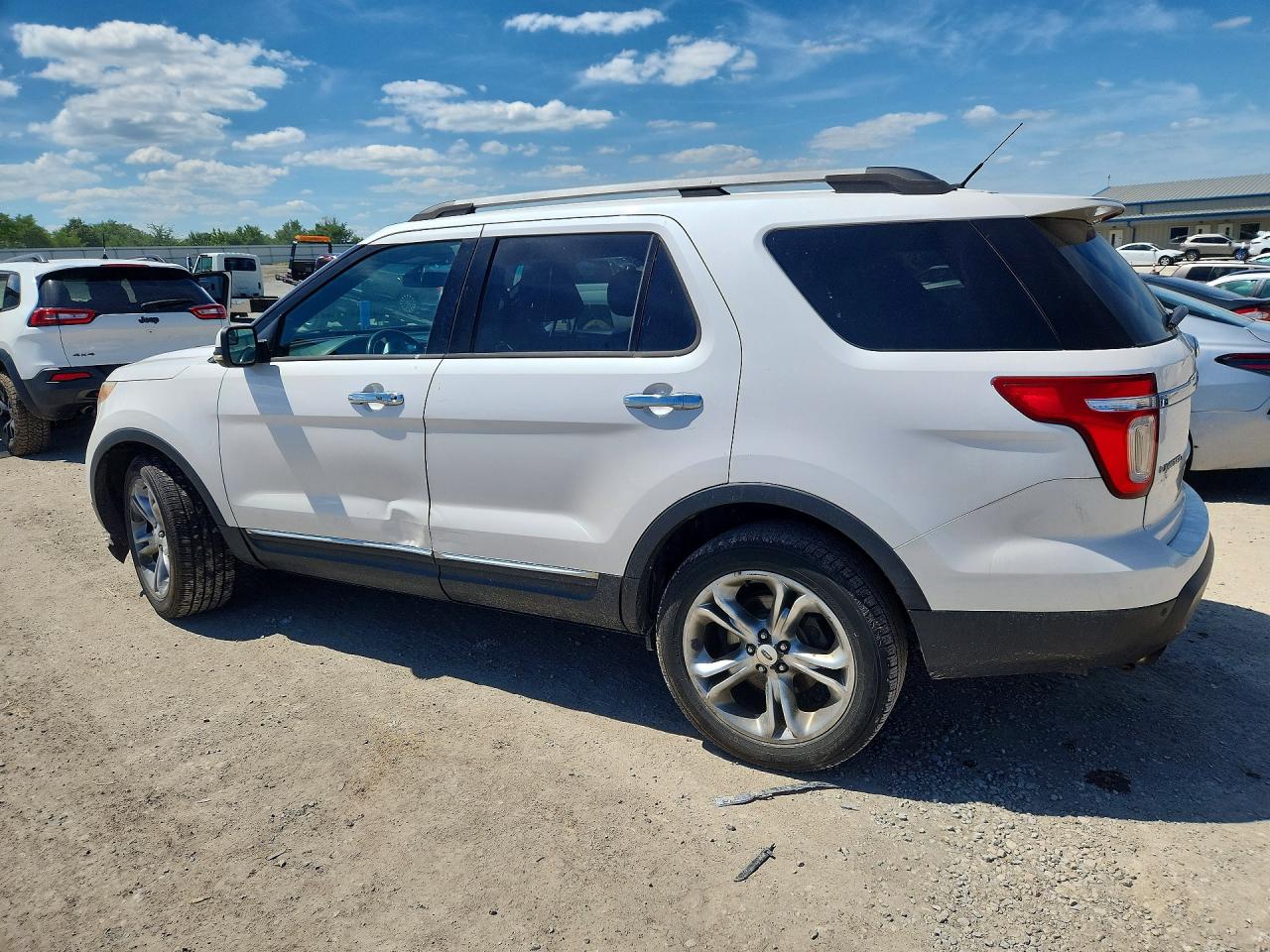 2013 Ford Explorer White vin: 1FM5K8F85DGA00645