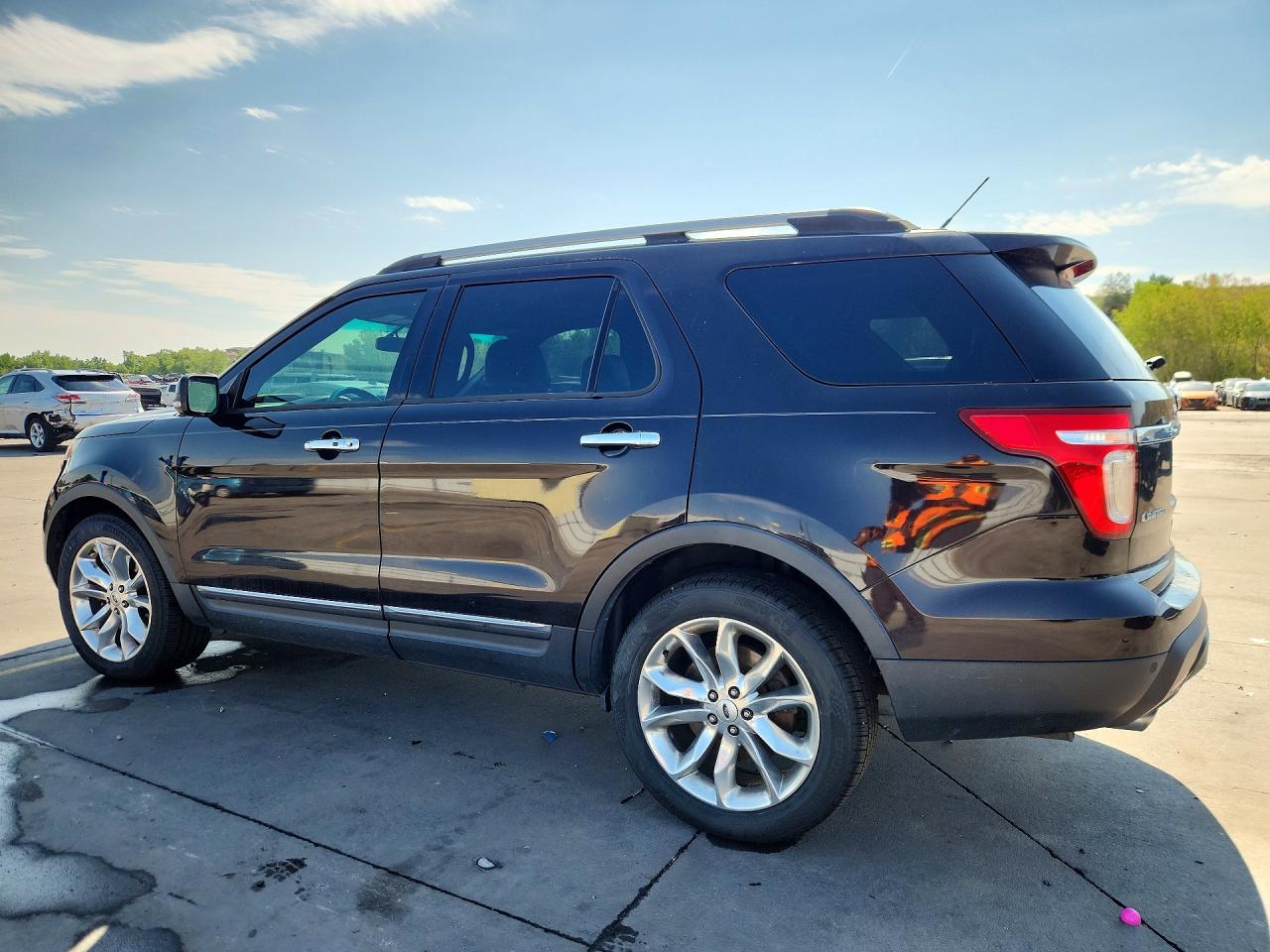 2014 Ford Explorer Limited Коричневый vin: 1FM5K8F85EGC05237