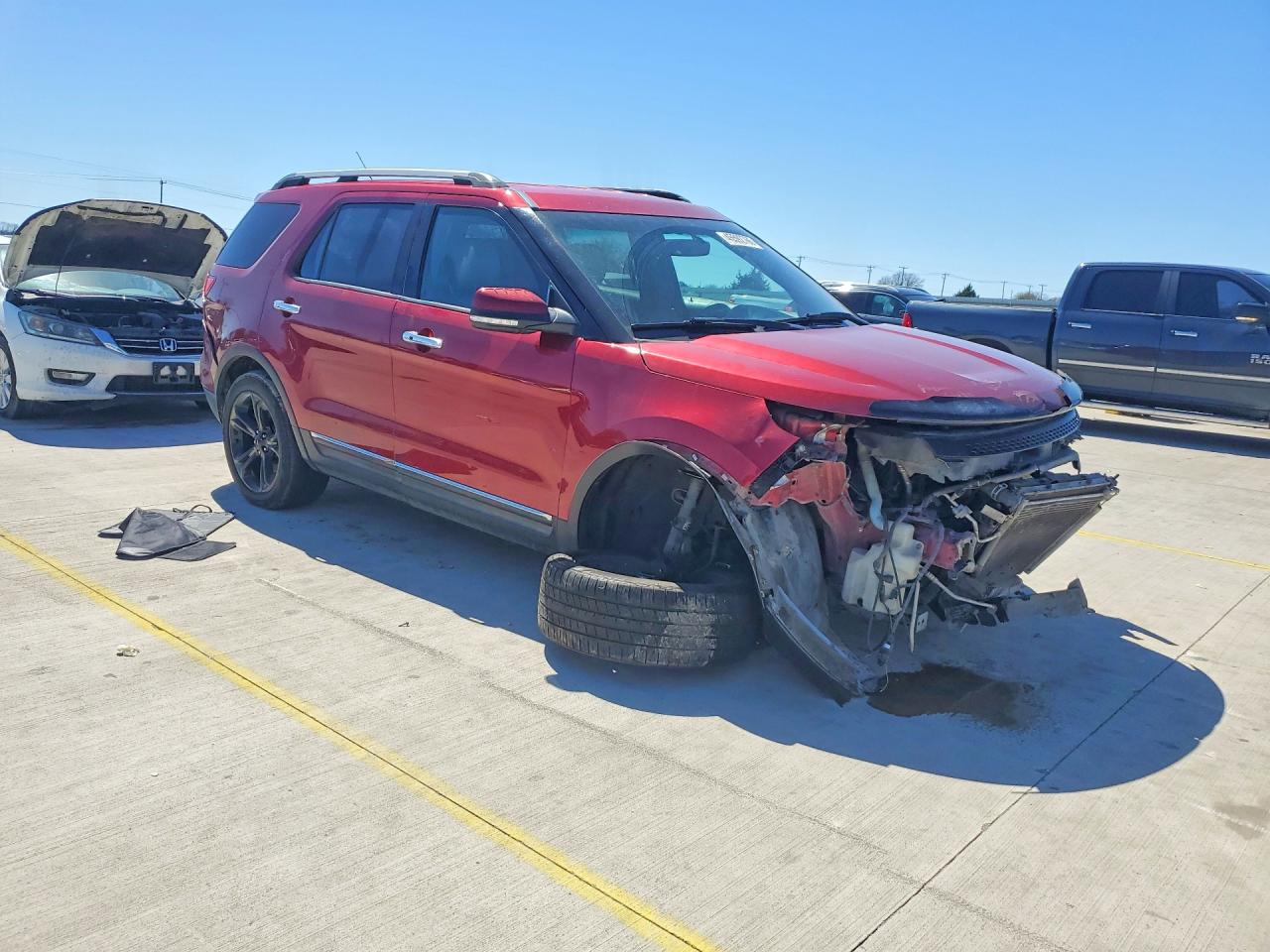 2015 Ford Explorer Limited Красный vin: 1FM5K8F85FGA66759