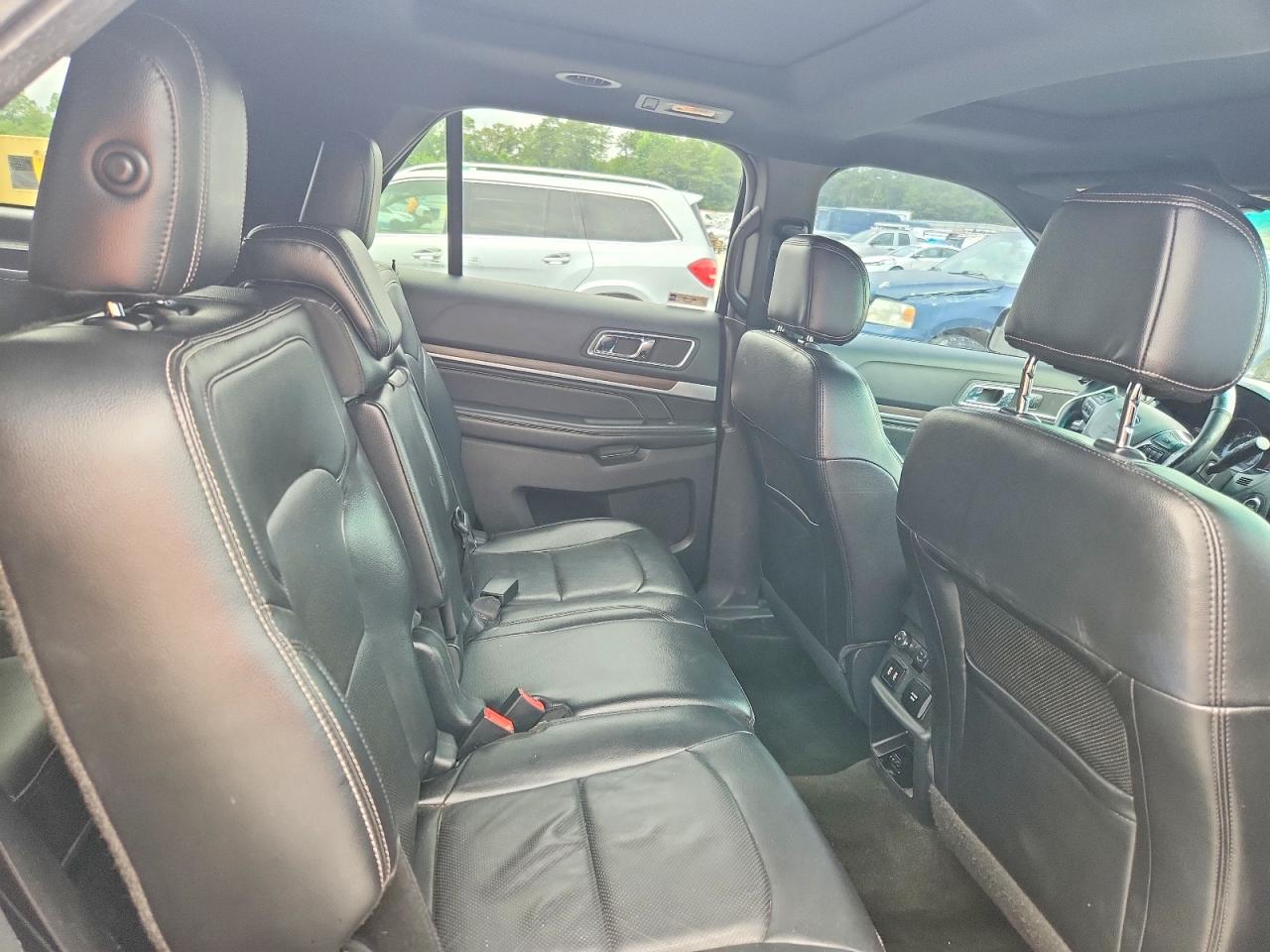 2016 Ford Explorer Limited Blue vin: 1FM5K8F85GGA87953