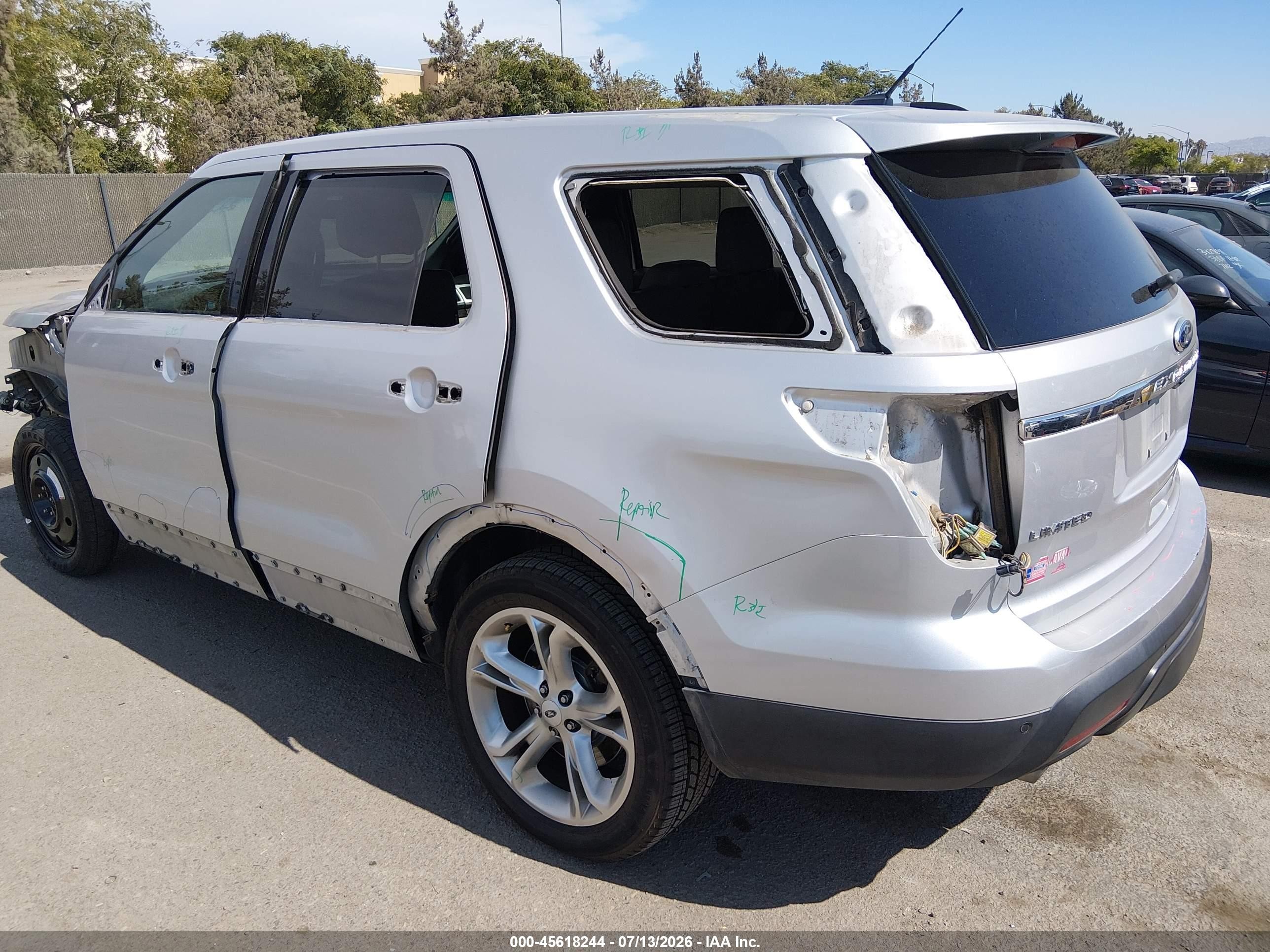 2013 Ford Explorer Limited Silver vin: 1FM5K8F86DGC24801