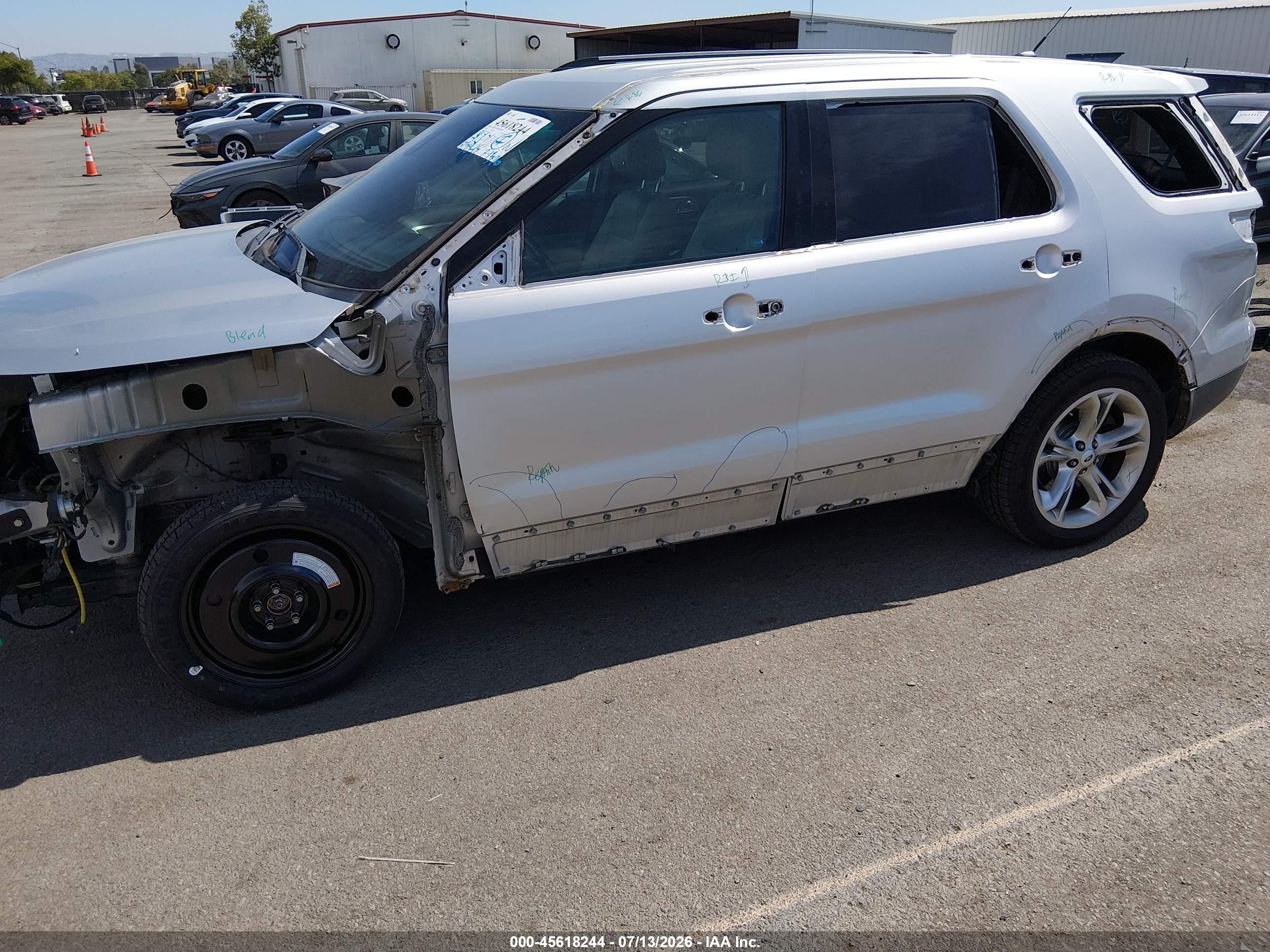 2013 Ford Explorer Limited Silver vin: 1FM5K8F86DGC24801
