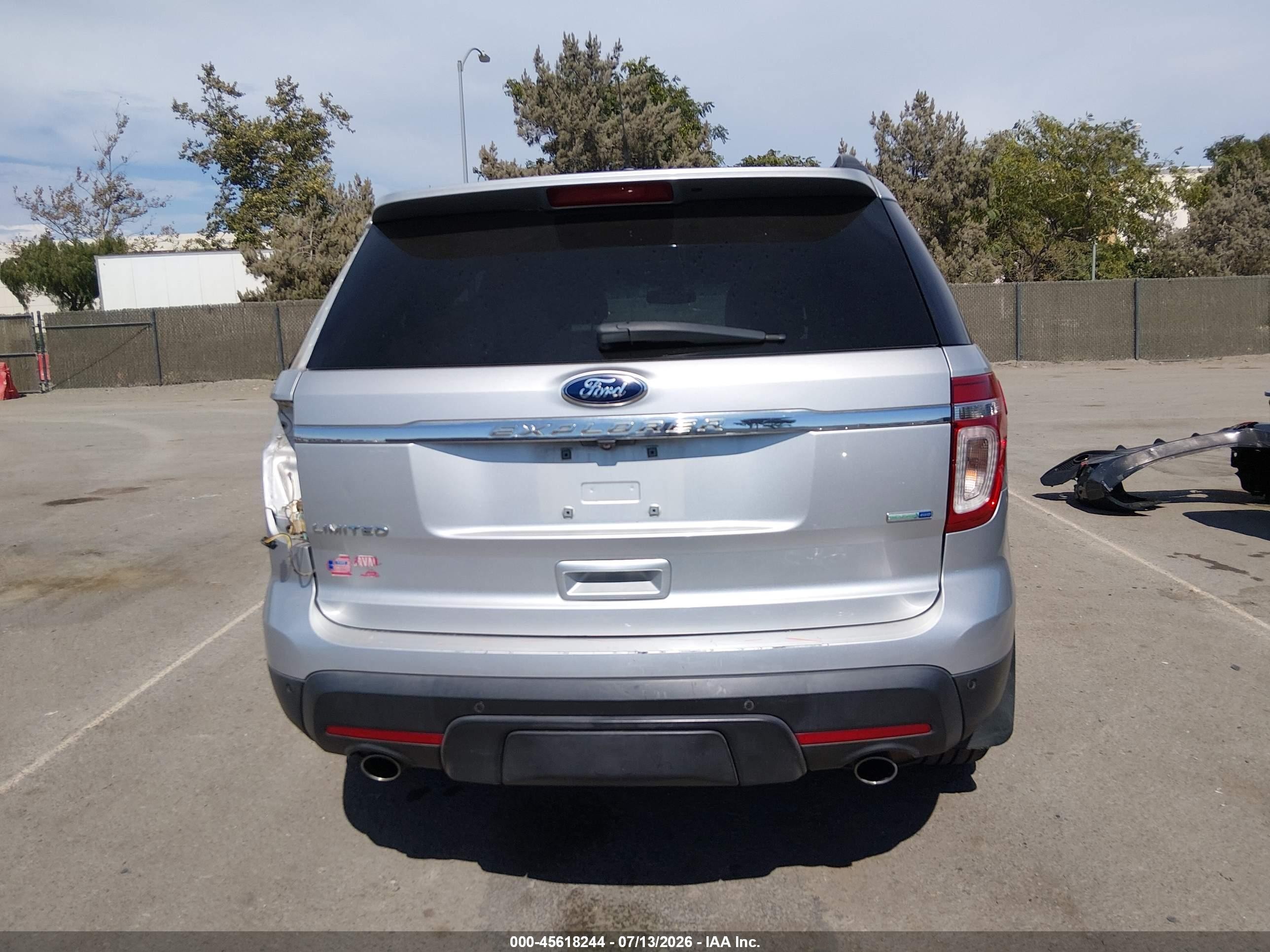 2013 Ford Explorer Limited Silver vin: 1FM5K8F86DGC24801