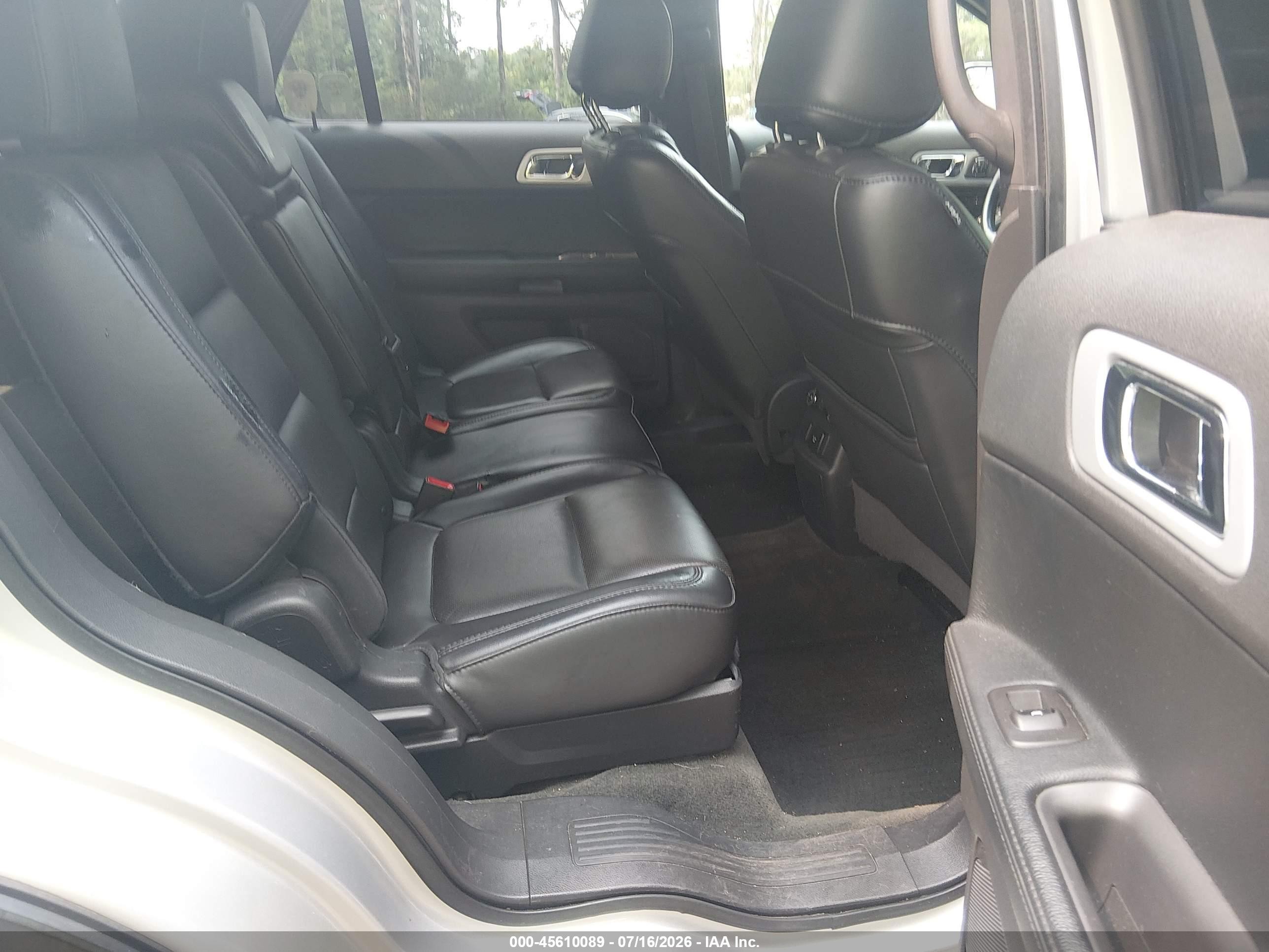 2014 Ford Explorer Limited Silver vin: 1FM5K8F86EGB65816