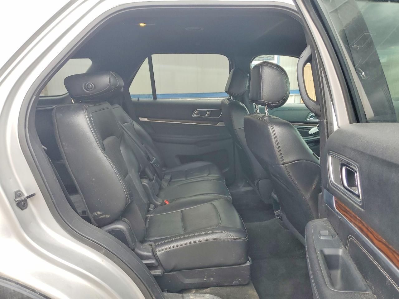 2016 Ford Explorer Limited Silver vin: 1FM5K8F86GGC23751