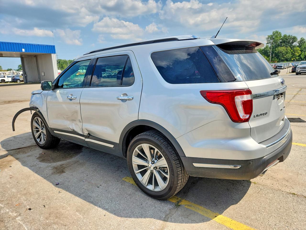 2018 Ford Explorer Limited Silver vin: 1FM5K8F86JGA57352