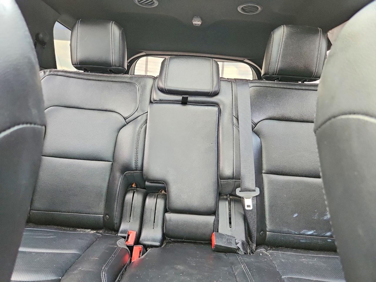 2018 Ford Explorer Limited Silver vin: 1FM5K8F86JGA57352