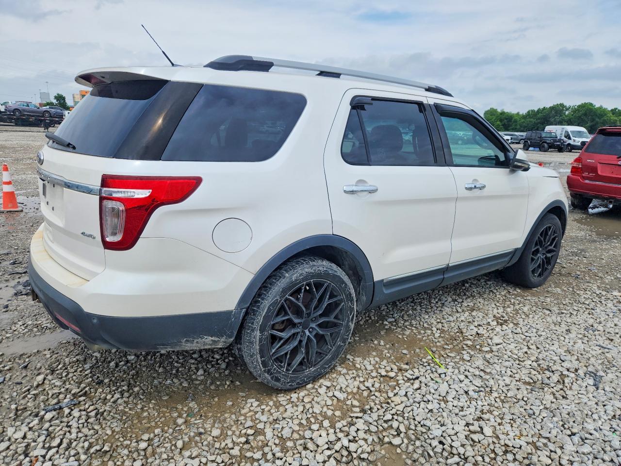 2013 Ford Explorer Limited White vin: 1FM5K8F87DGA11369
