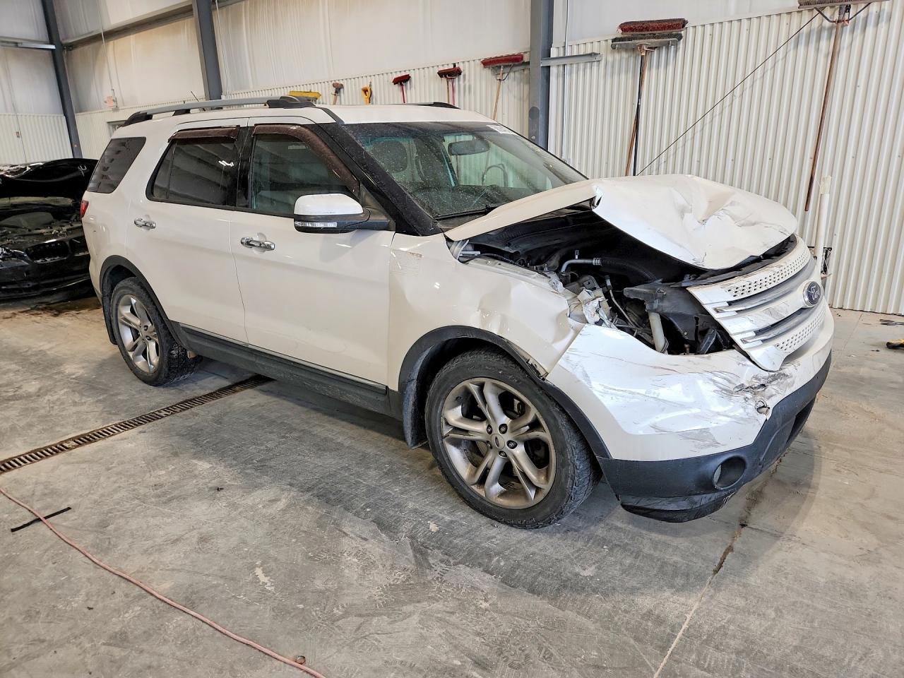 2015 Ford Explorer Limited Белый vin: 1FM5K8F87FGB08915