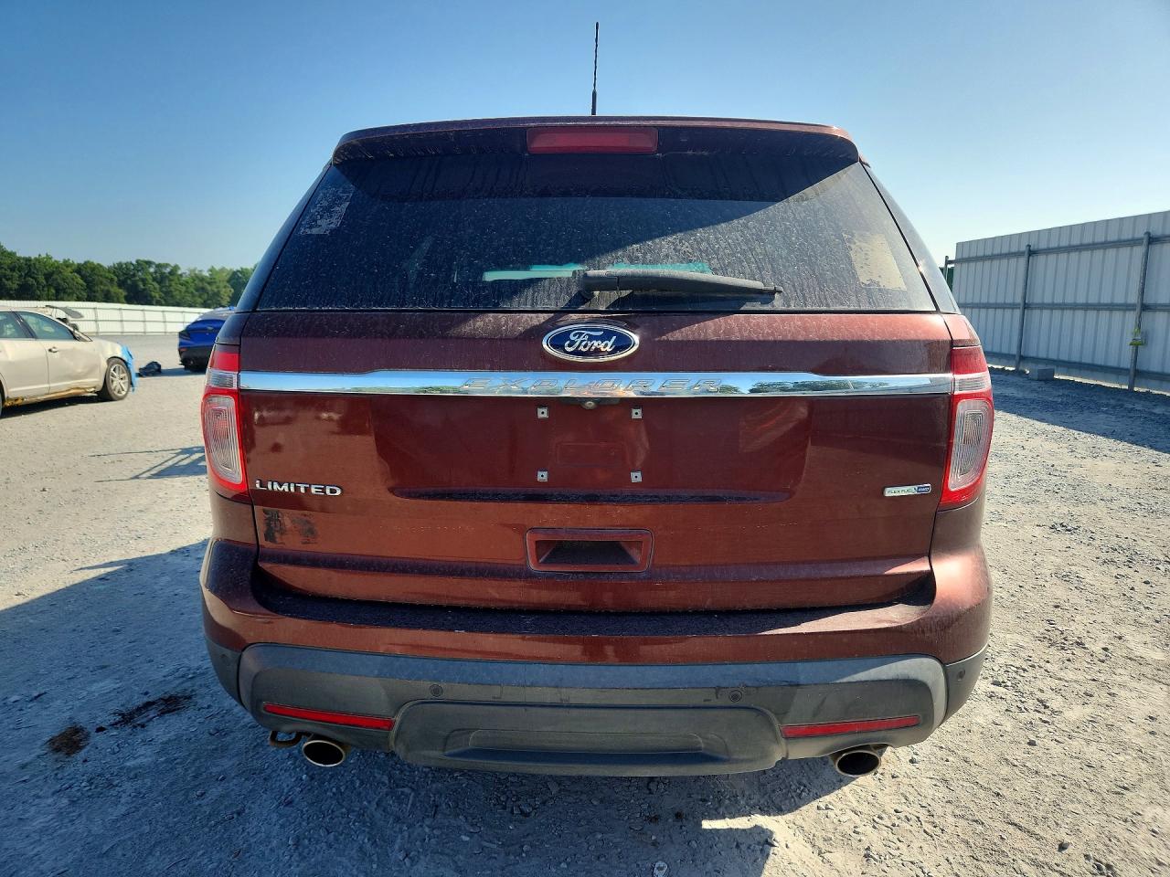 2015 Ford Explorer Limited Burgundy vin: 1FM5K8F88FGA18673
