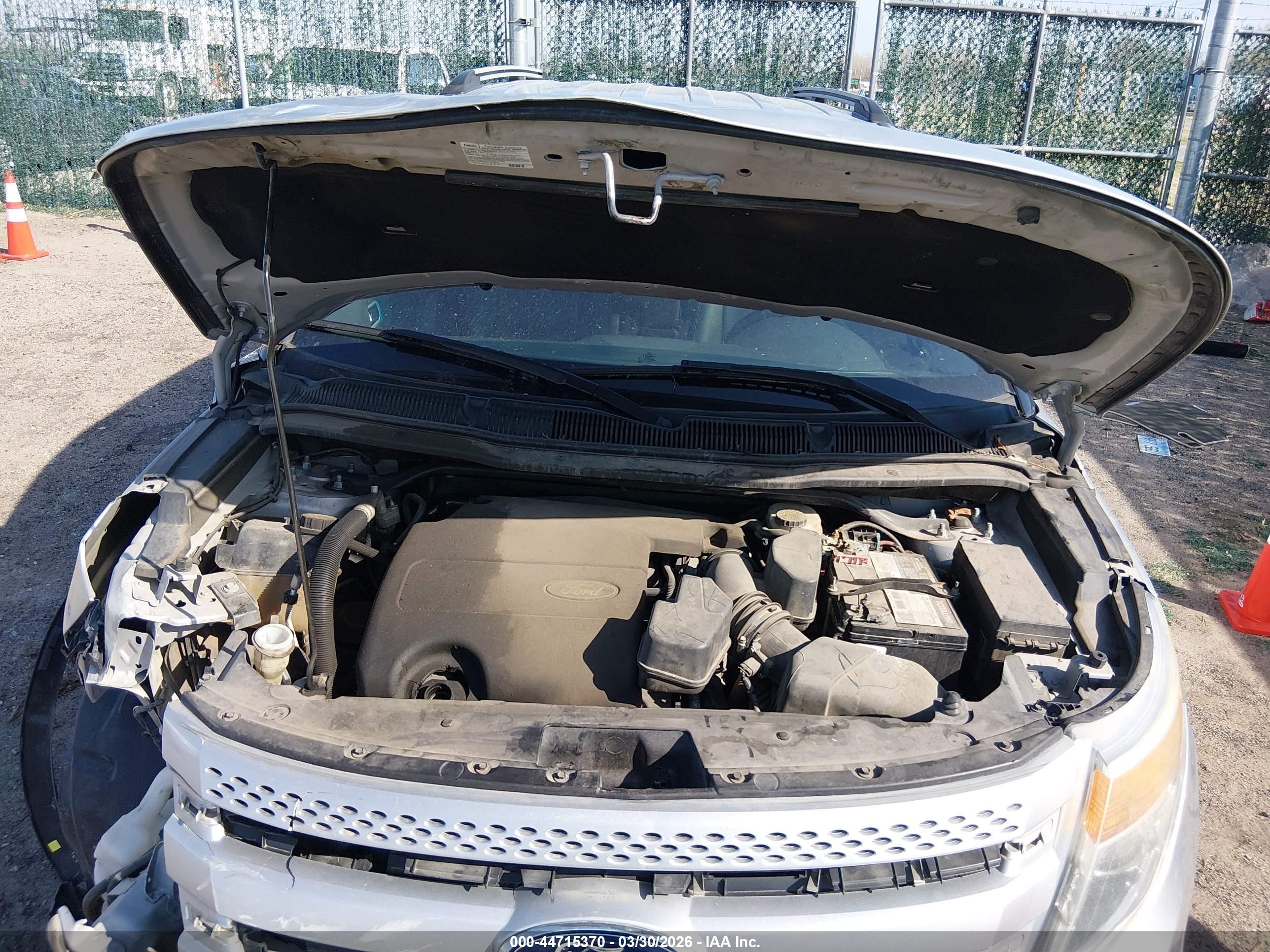 2015 Ford Explorer Limited Silver vin: 1FM5K8F88FGA93082