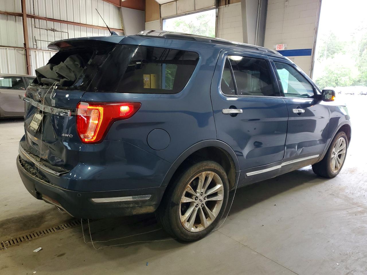 2018 Ford Explorer Limited Blue vin: 1FM5K8F88JGC81979