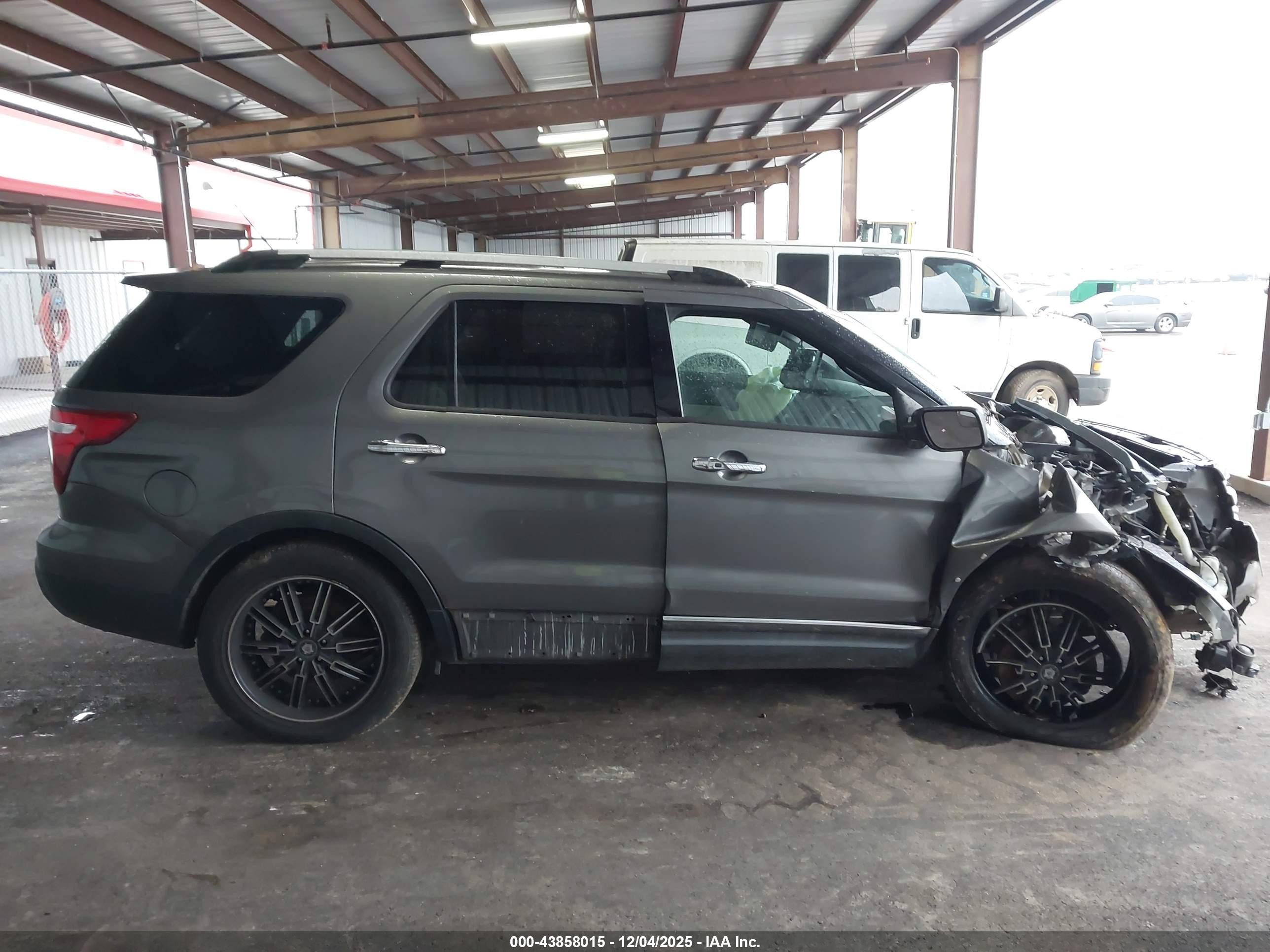 2013 Ford Explorer Limited Серый vin: 1FM5K8F89DGA45099
