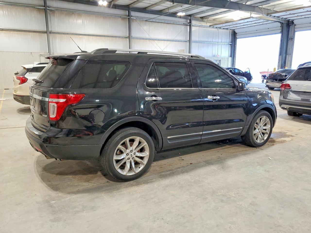 2013 Ford Explorer Black vin: 1FM5K8F89DGB83337