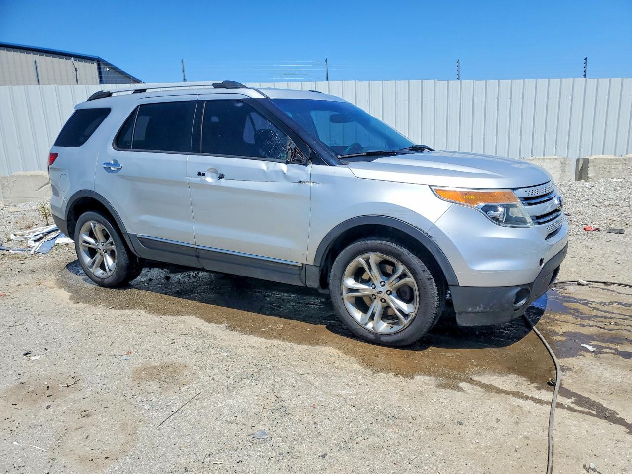 2014 Ford Explorer Limited Silver vin: 1FM5K8F89EGC48849