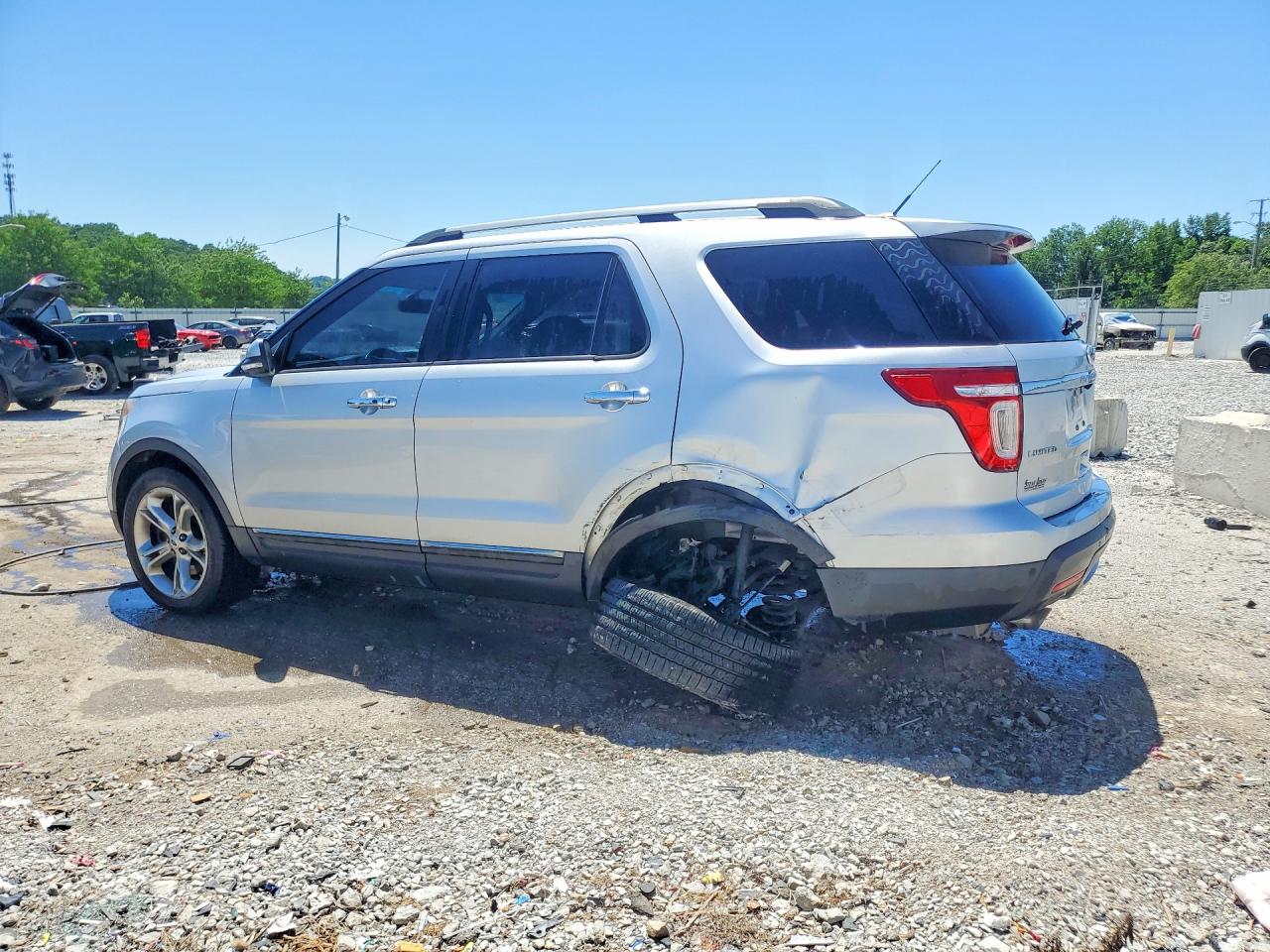 2014 Ford Explorer Limited Silver vin: 1FM5K8F89EGC48849