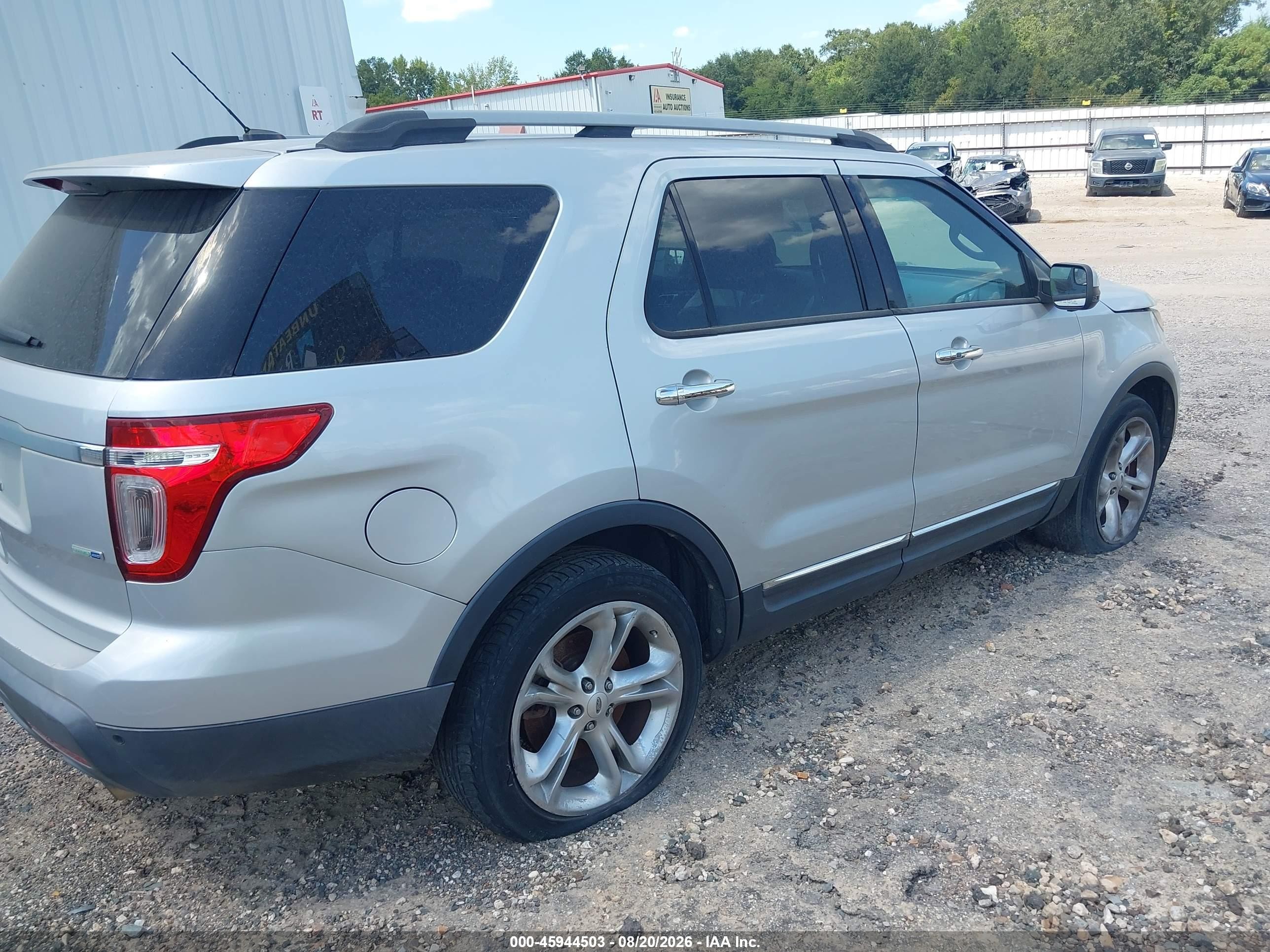 2014 Ford Explorer Limited Серебряный vin: 1FM5K8F8XEGA28345