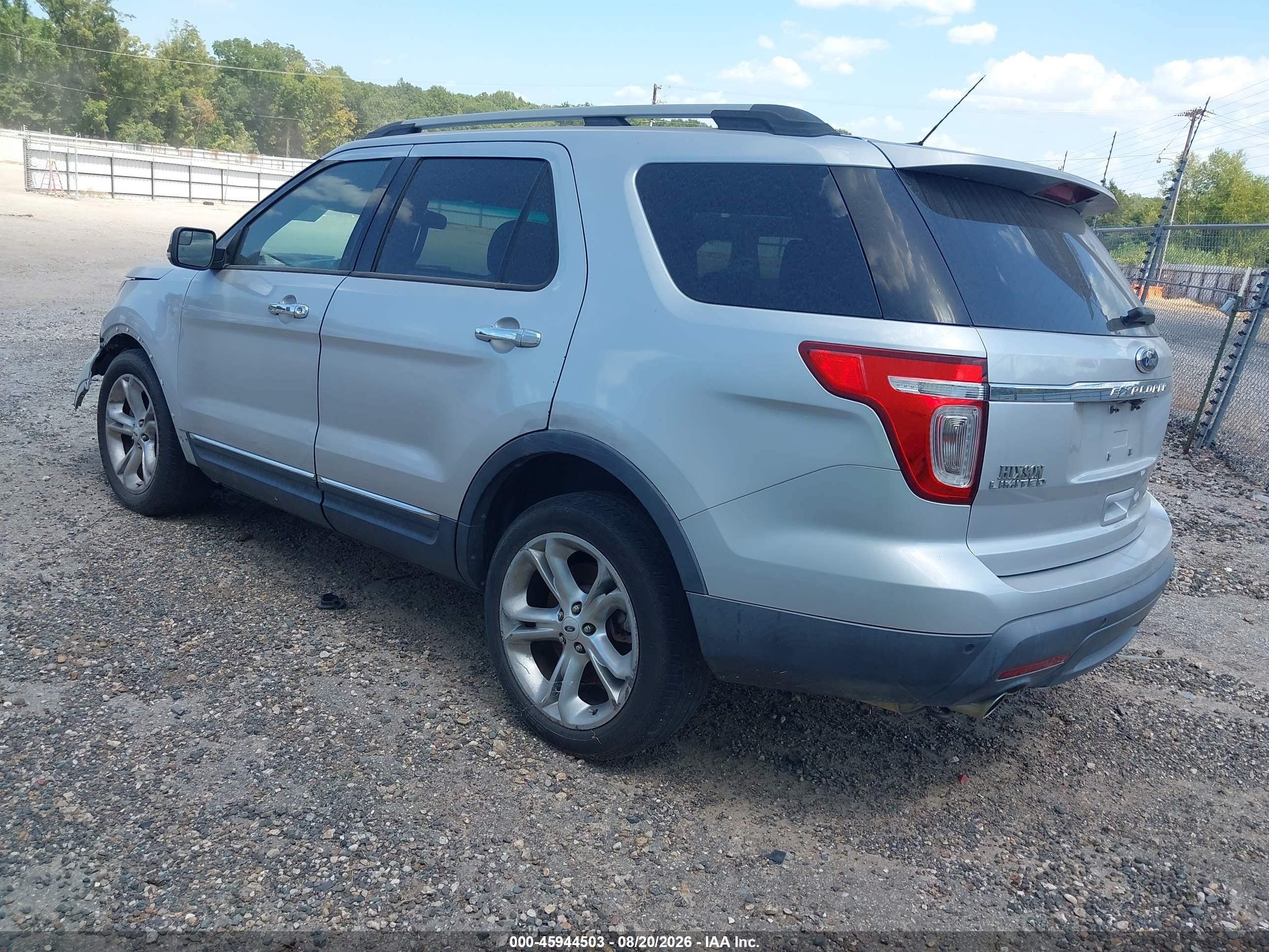 2014 Ford Explorer Limited Серебряный vin: 1FM5K8F8XEGA28345