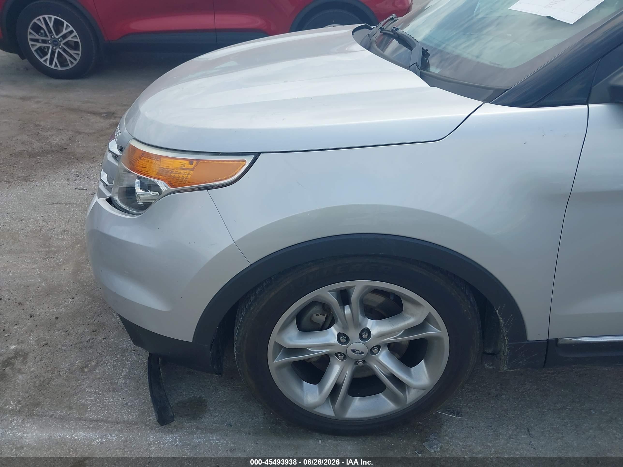 2014 Ford Explorer Limited Silver vin: 1FM5K8F8XEGA75116
