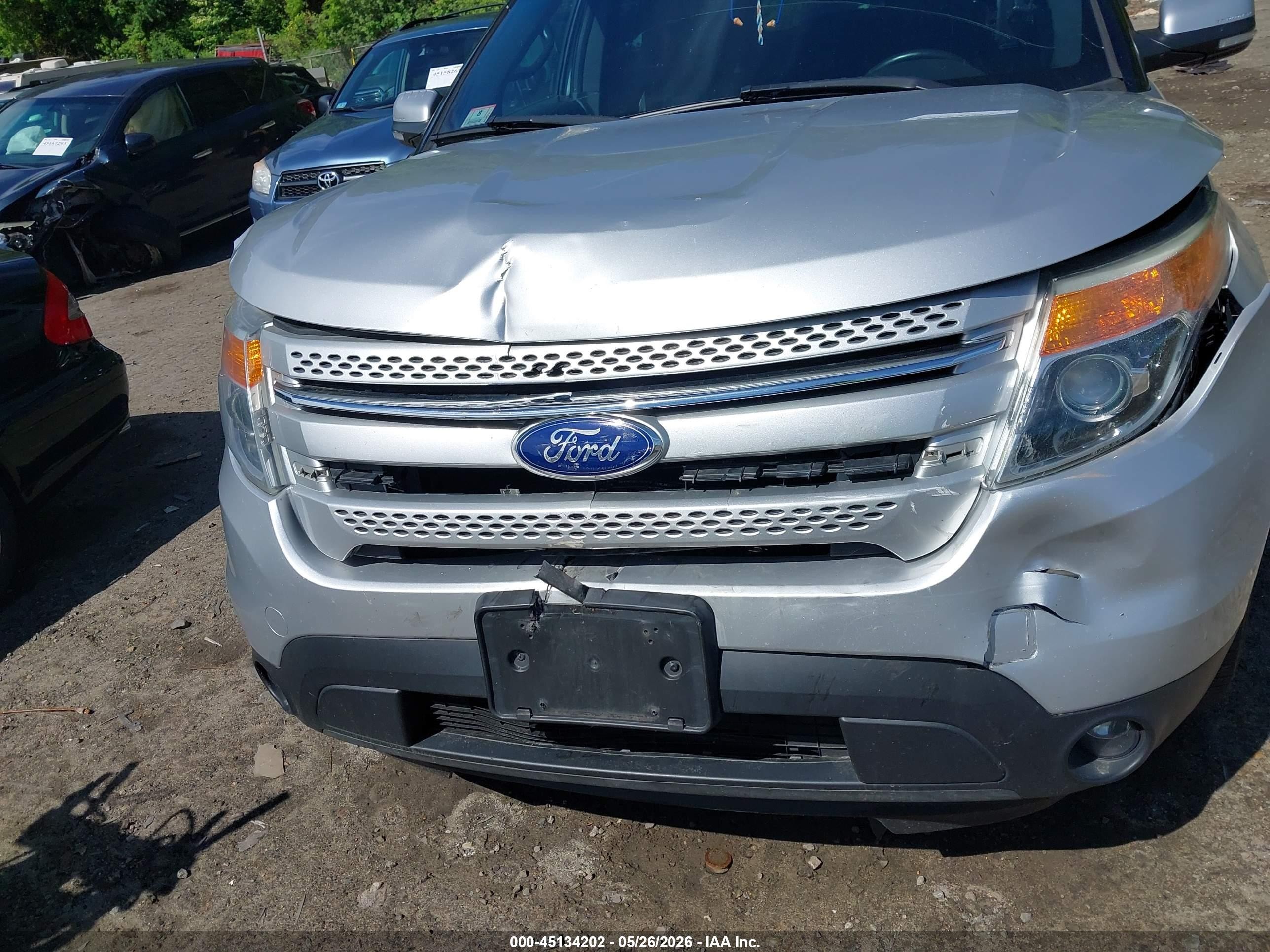 2015 Ford Explorer Limited Silver vin: 1FM5K8F8XFGA15290