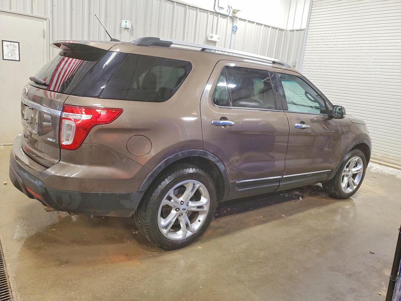 2015 Ford Explorer Limited Brown vin: 1FM5K8F8XFGA77126