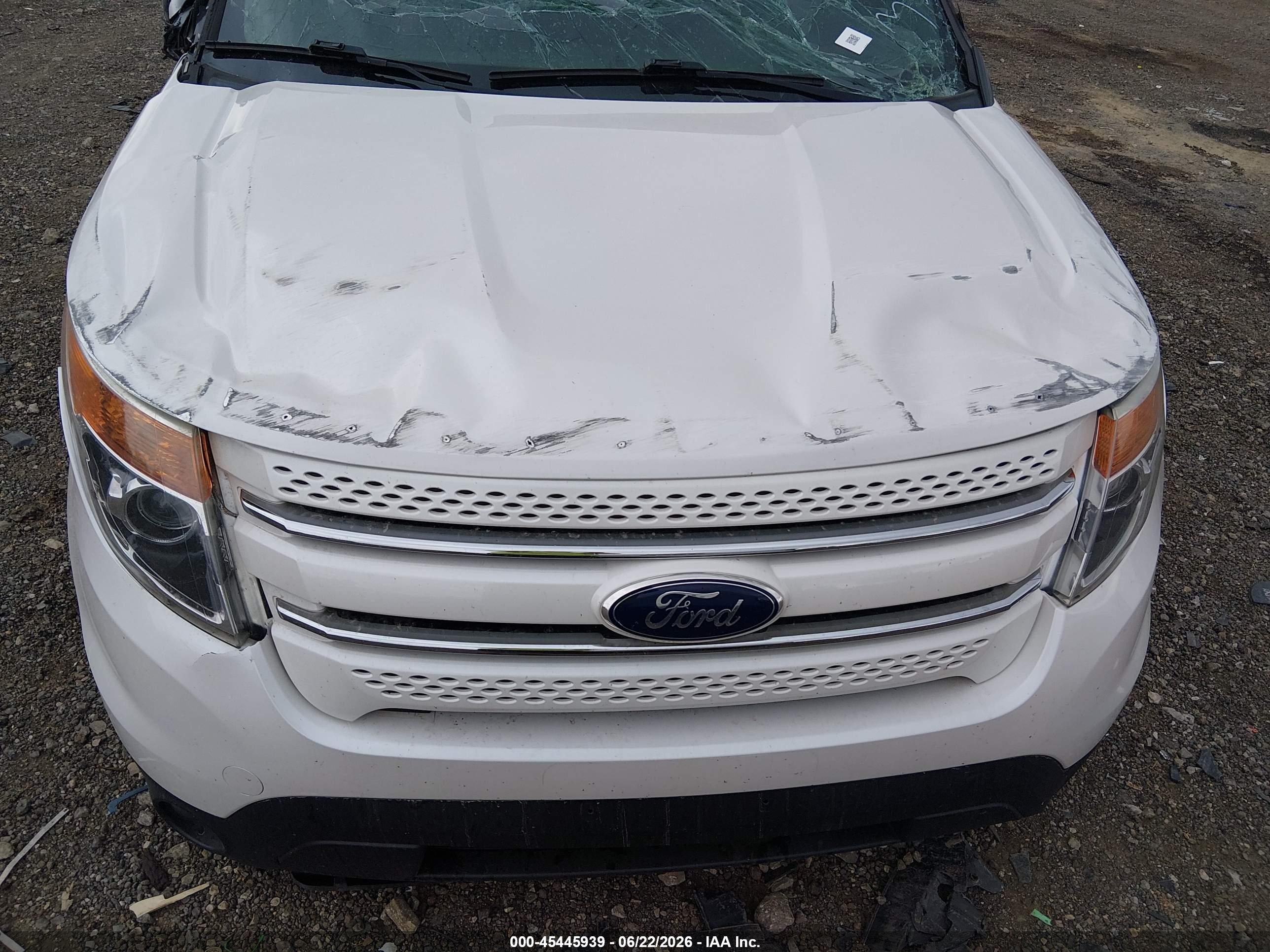 2015 Ford Explorer Limited White vin: 1FM5K8F8XFGC35979