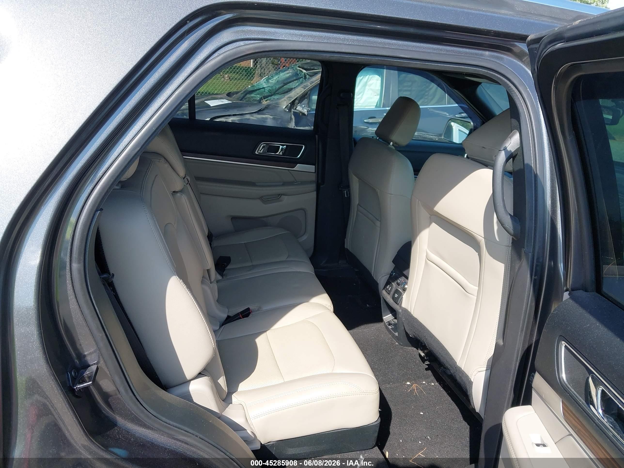 2019 Ford Explorer Limited Black vin: 1FM5K8F8XKGA11220