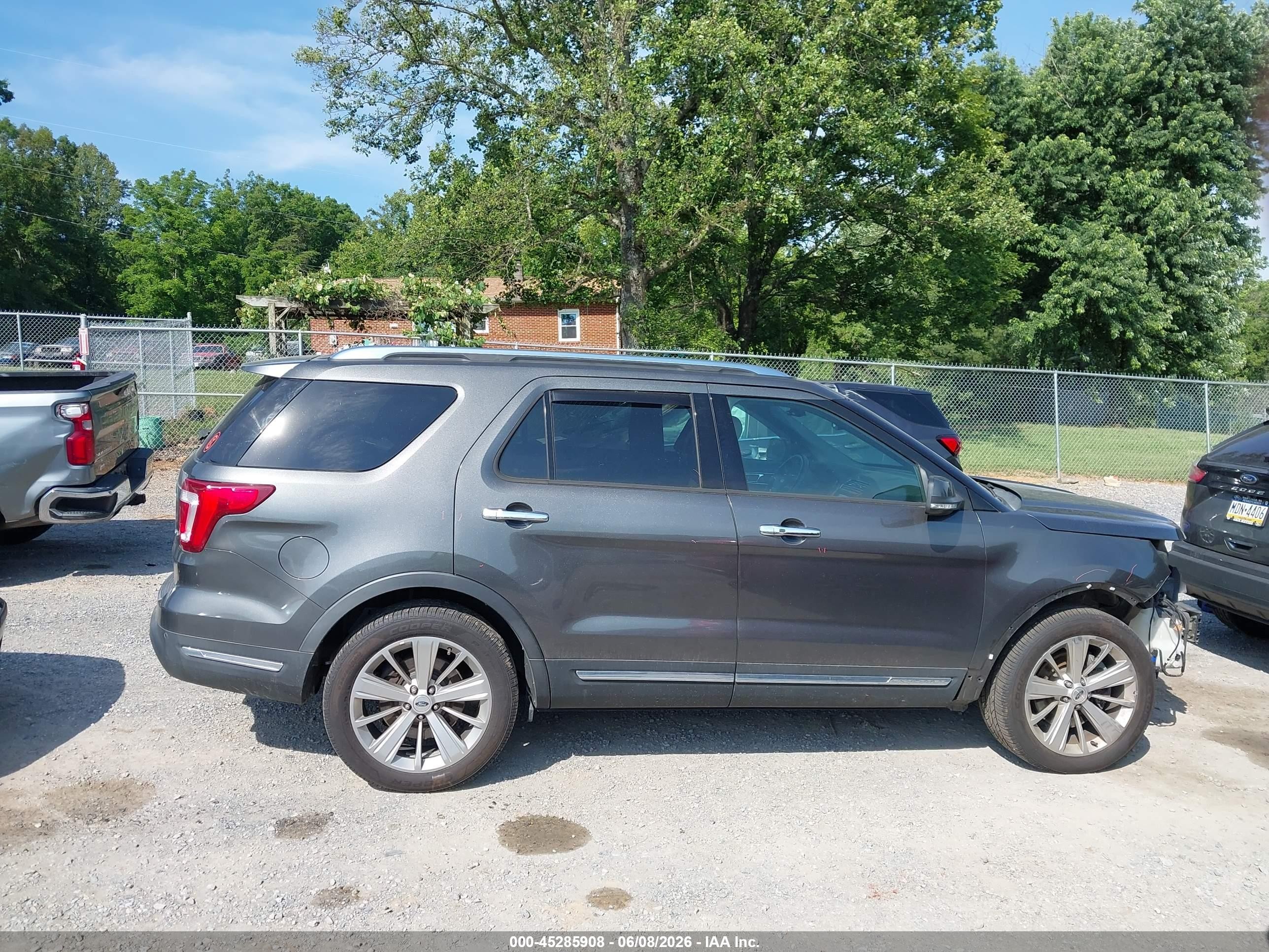 2019 Ford Explorer Limited Black vin: 1FM5K8F8XKGA11220