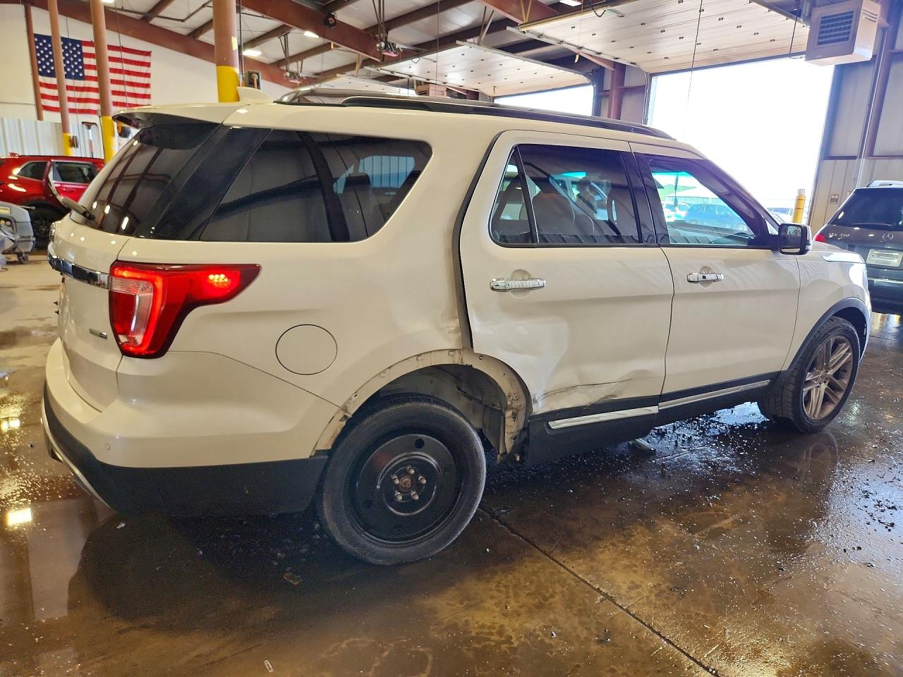 2017 Ford Explorer Limited White vin: 1FM5K8FH2HGA72957