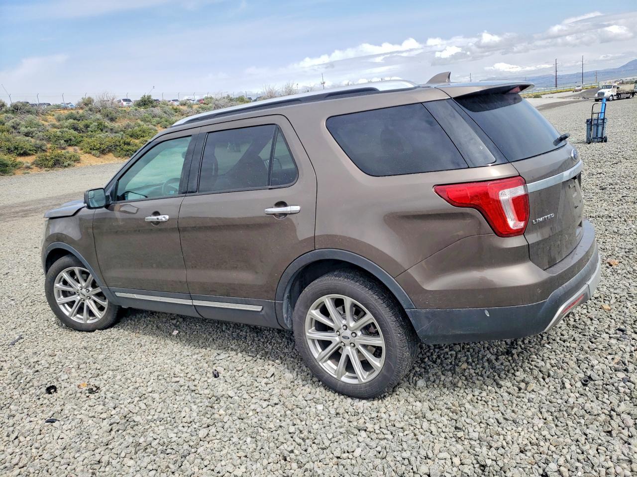 2016 Ford Explorer Limited Tan vin: 1FM5K8FHXGGA00340