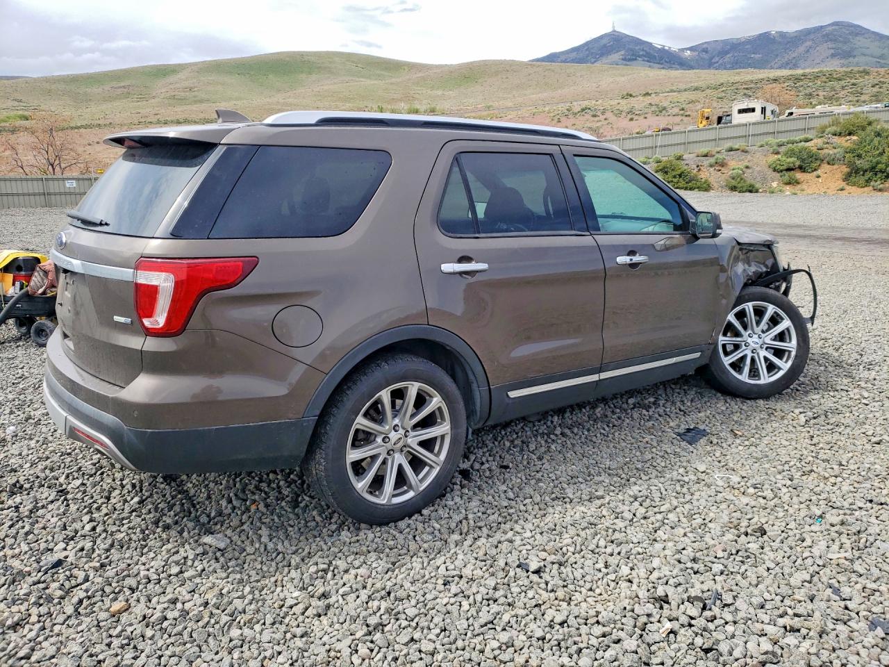 2016 Ford Explorer Limited Tan vin: 1FM5K8FHXGGA00340
